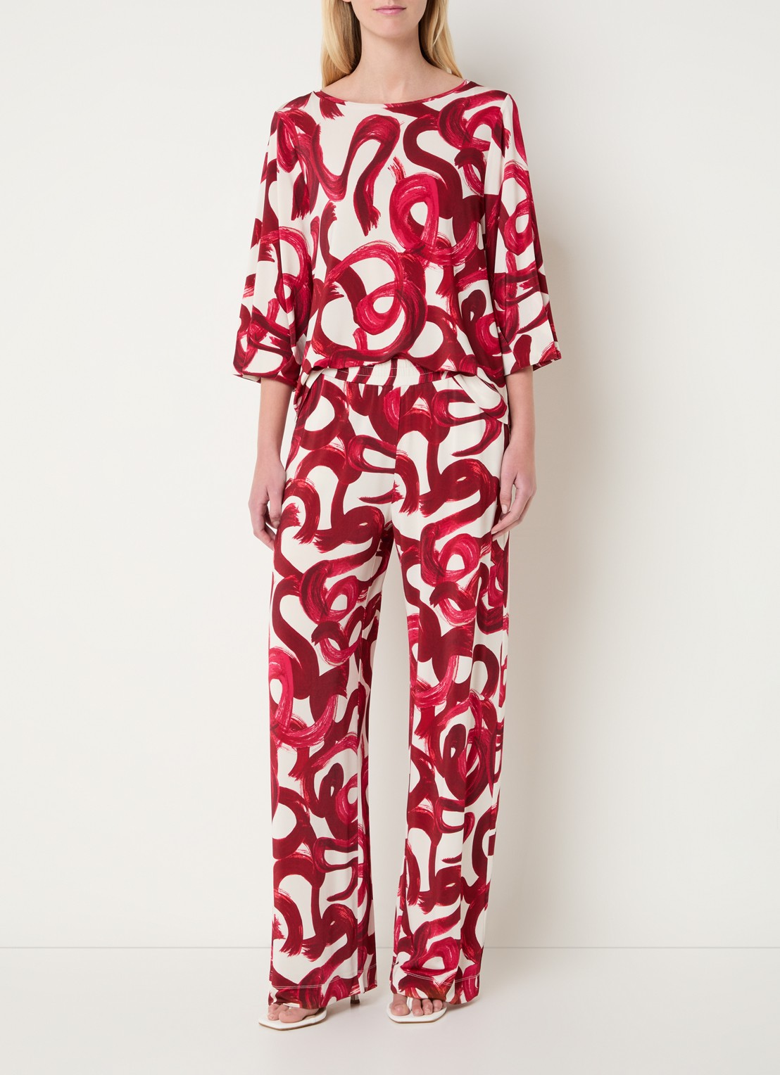 Claudia Sträter Top met boothals en print - voorkant 2 cranberryrood