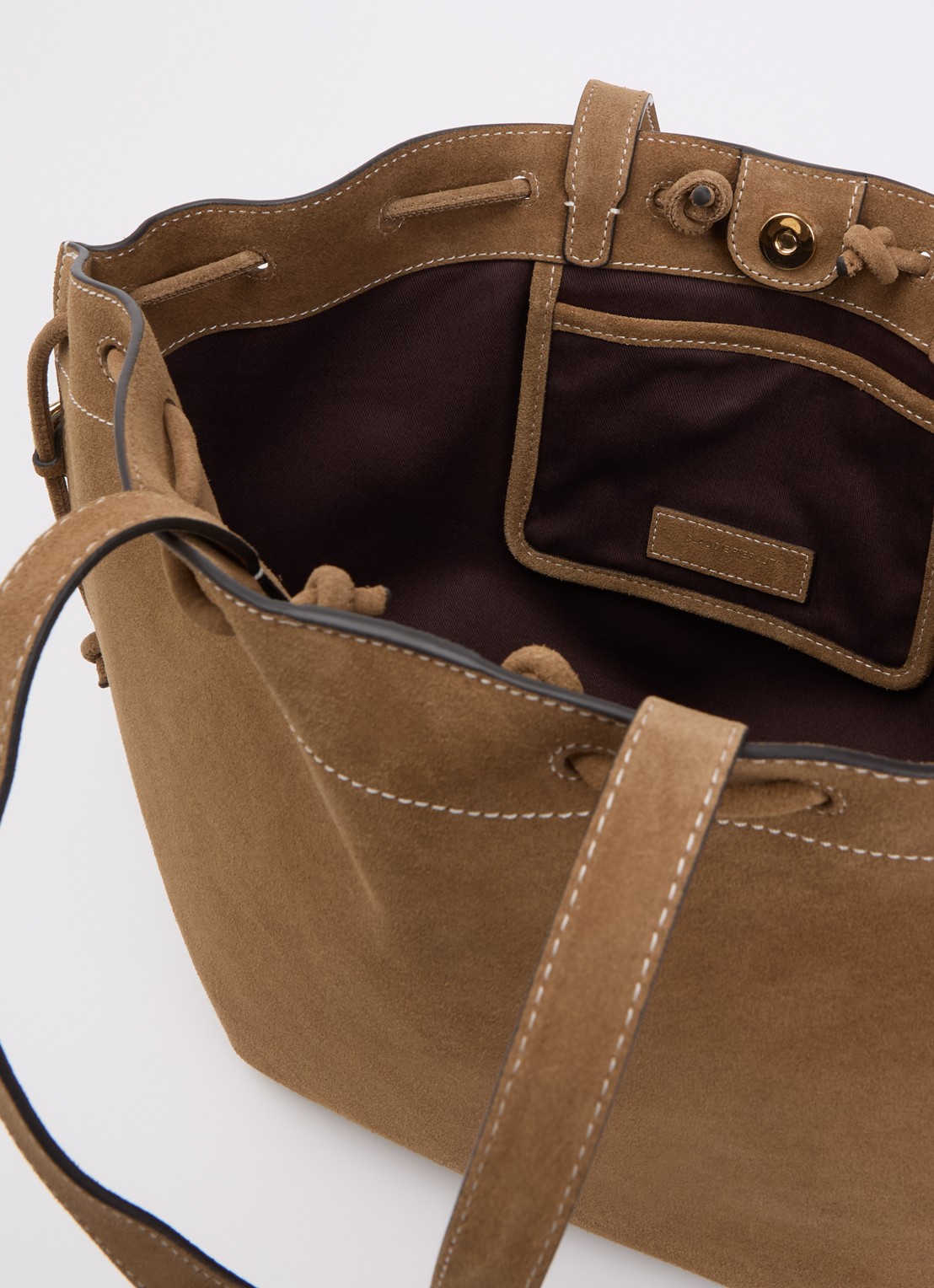 Claudie Pierlot Alban schoudertas van kalfssuède met trekkoord - detail 2 zand