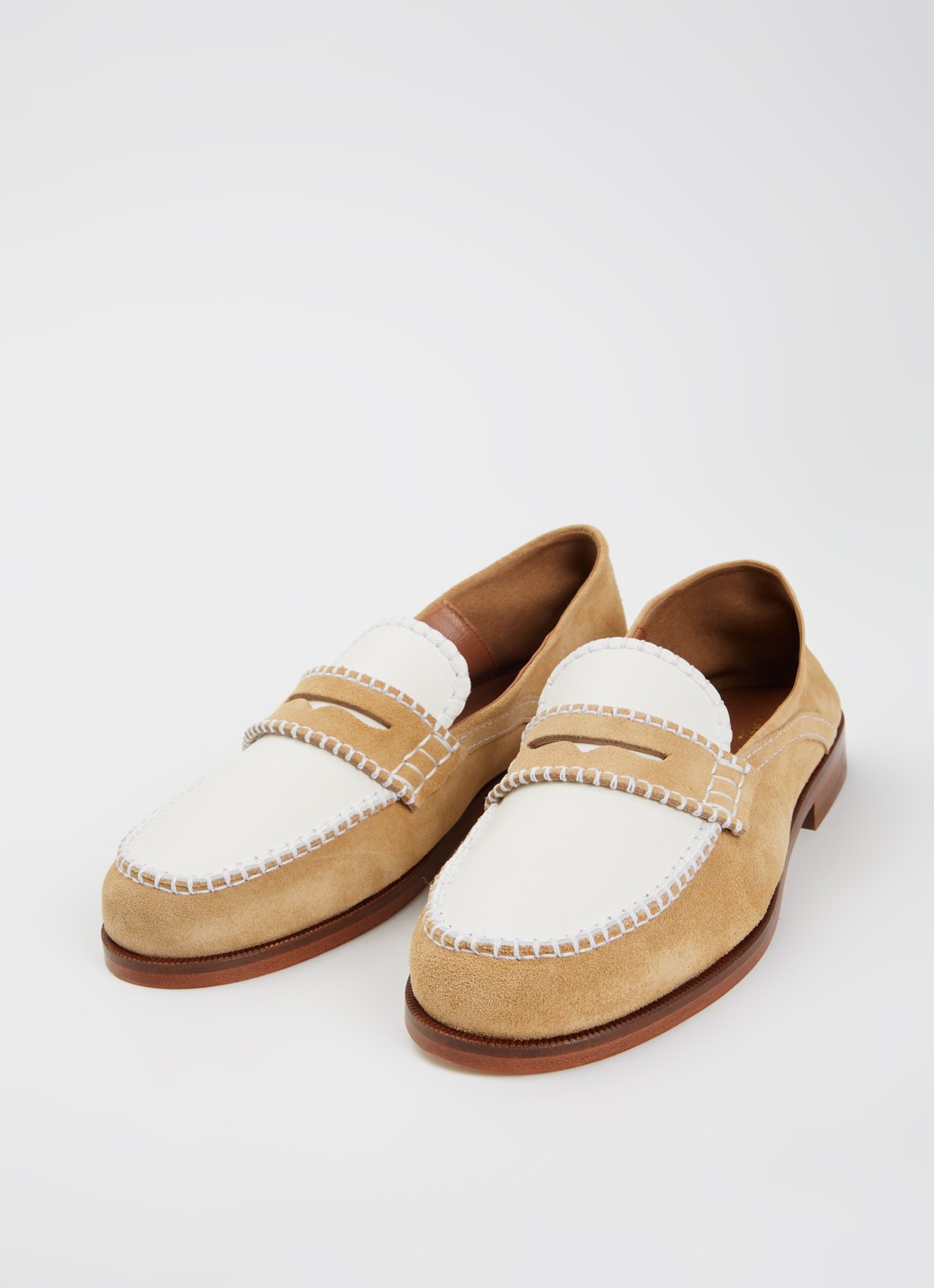 Claudie Pierlot Audy loafer van kalfssuède - detail beige