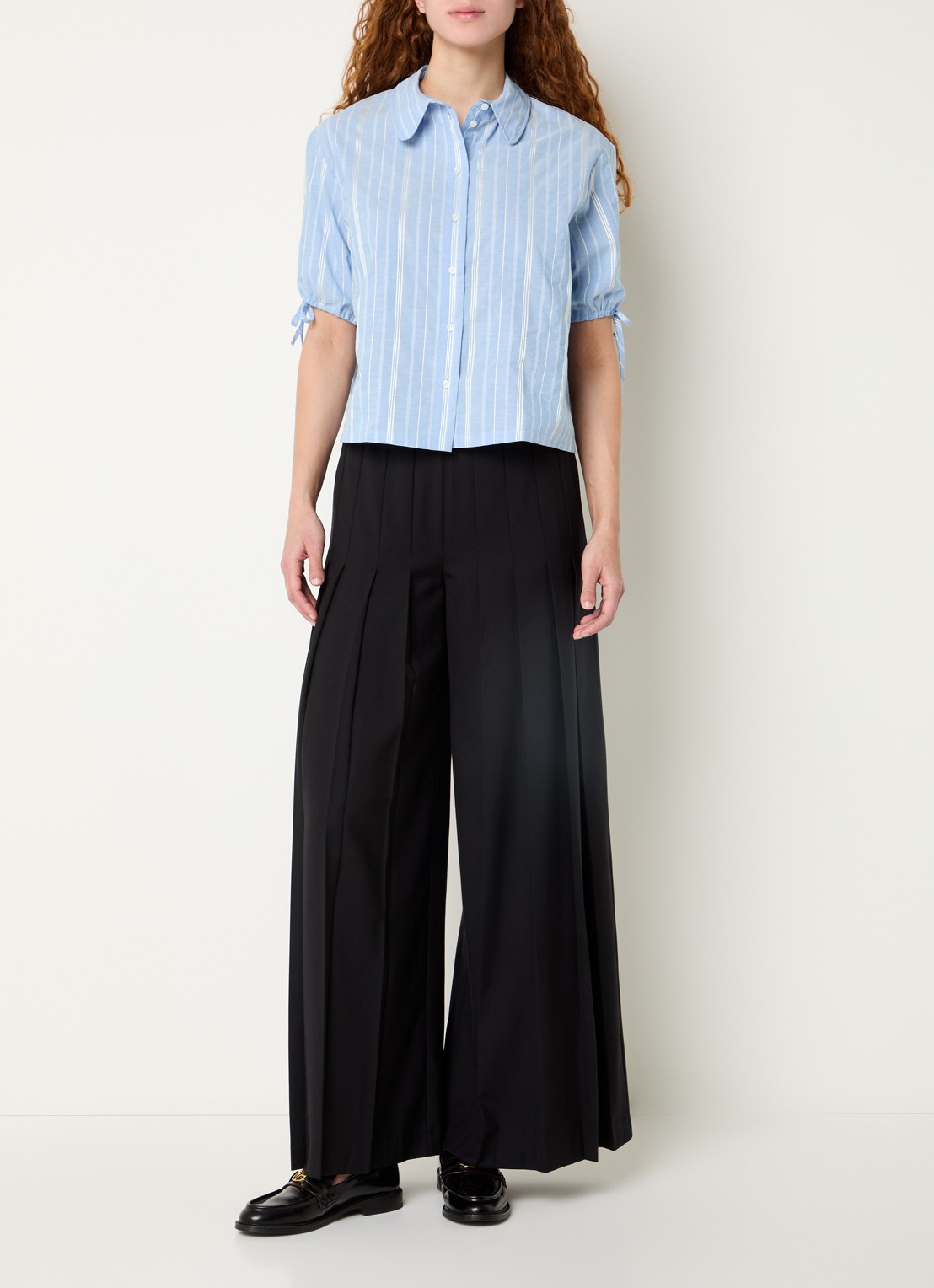 Claudie Pierlot Blouse met ballonmouw en streepprint - voorkant 3 blauwgrijs