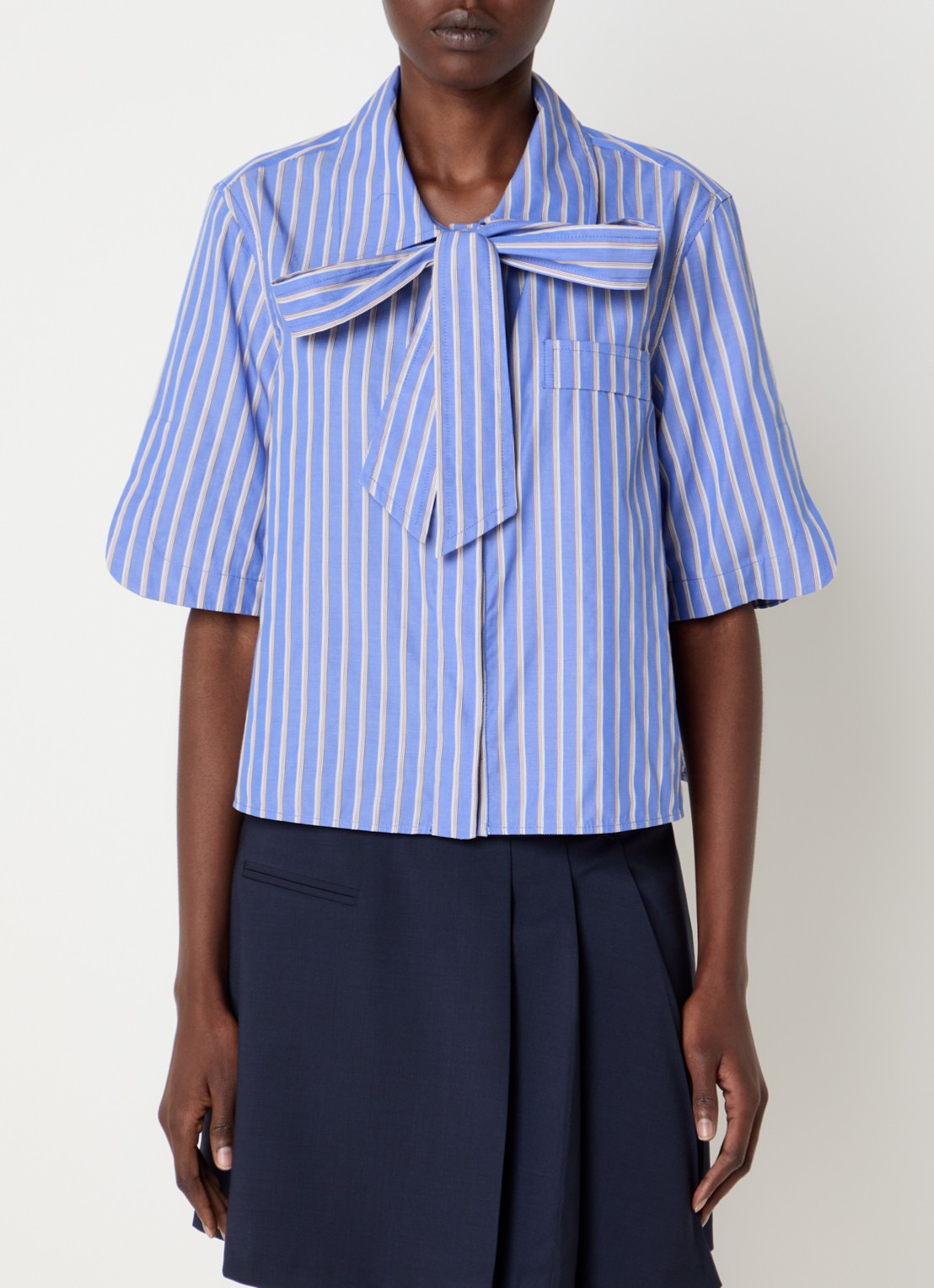 Claudie Pierlot Blouse met streepprint en sjaalkraag - detail 4 blauw