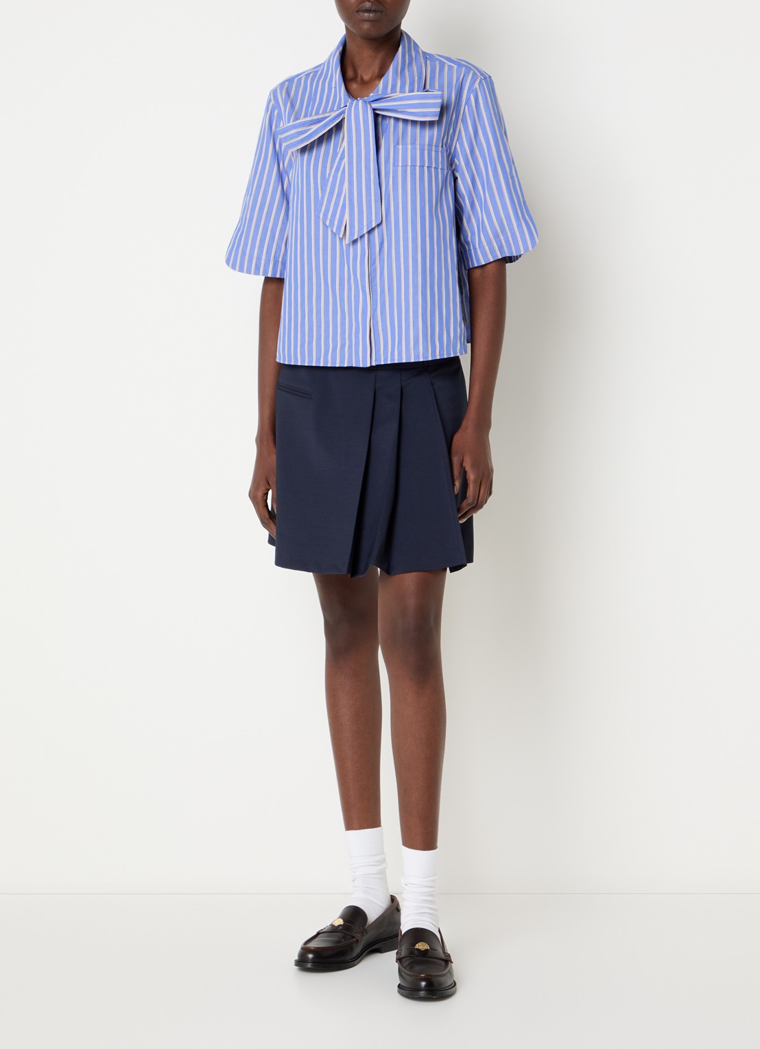 Claudie Pierlot Blouse met streepprint en sjaalkraag - voorkant 2 blauw