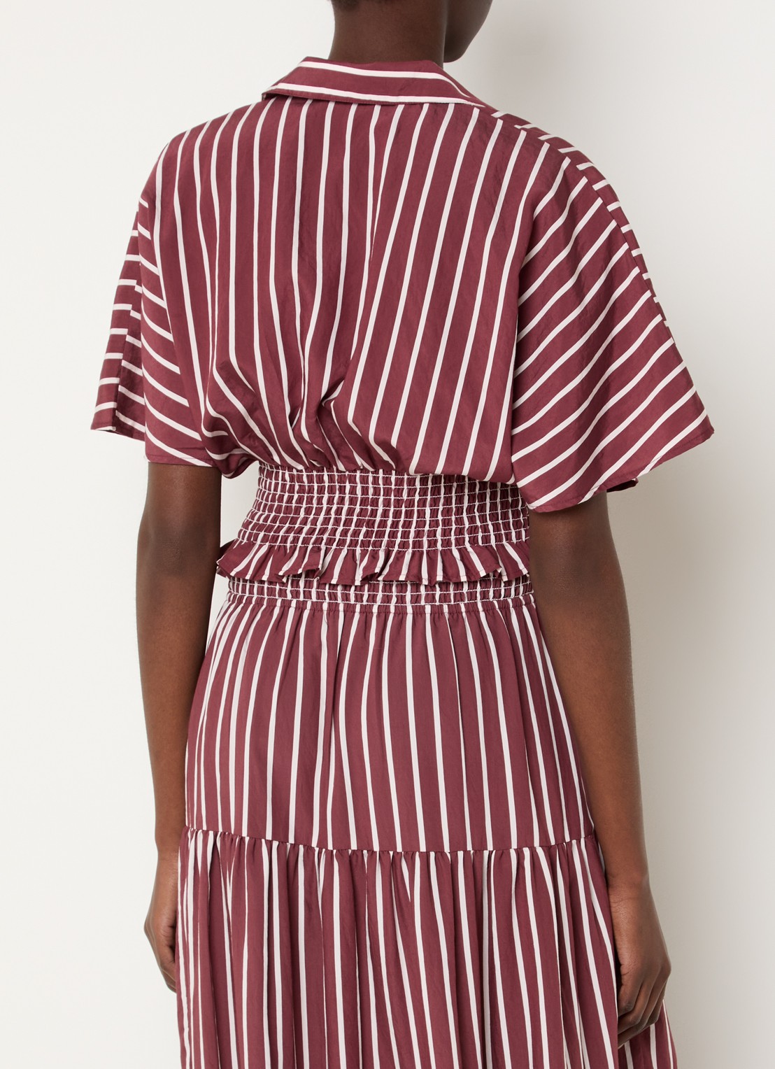 Claudie Pierlot Bomie cropped tuniek met streepprint en smockwerk - achterkant 4 bordeauxrood