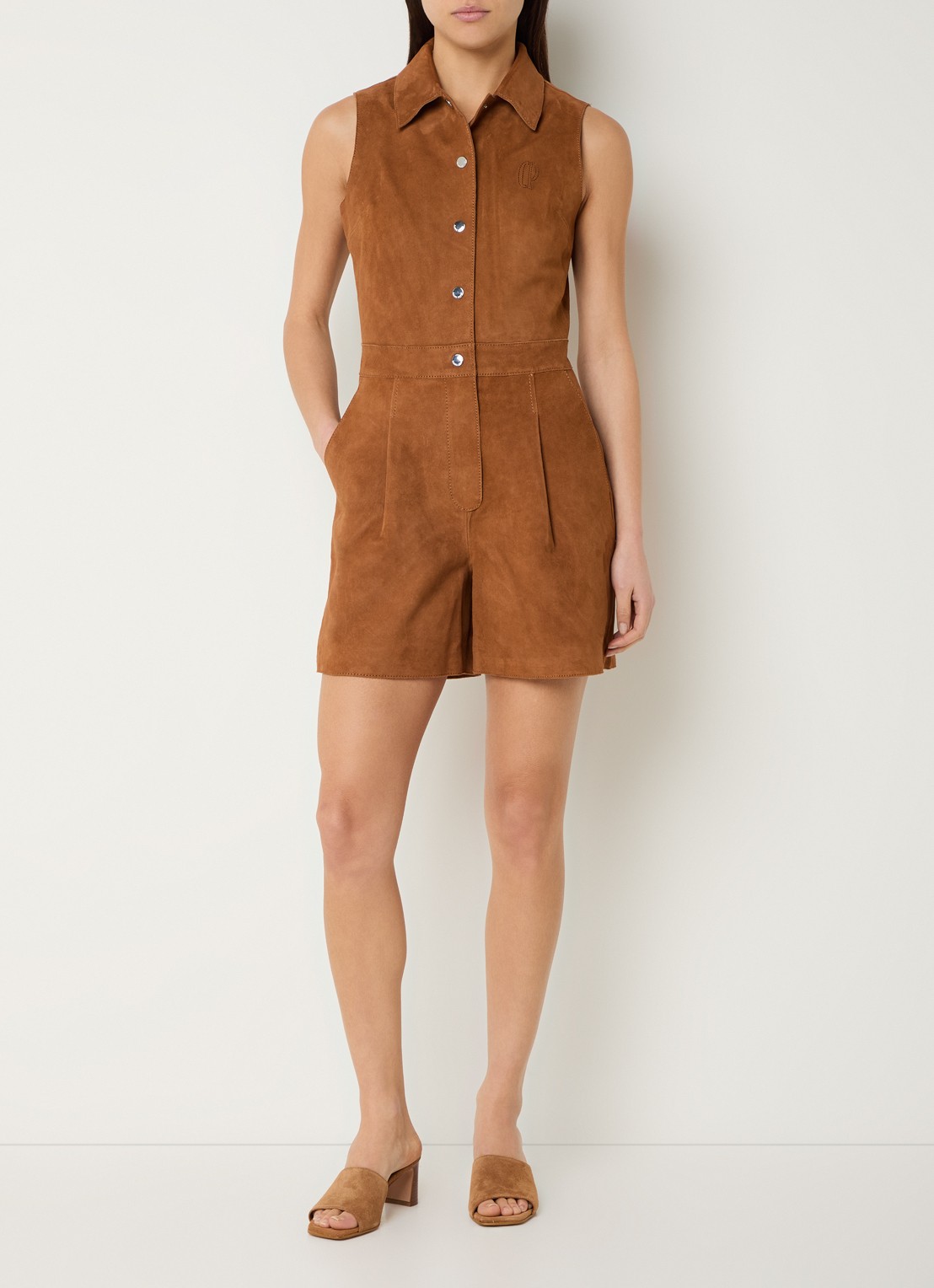 Claudie Pierlot Charline playsuit van geitensuède - voorkant 3 camel