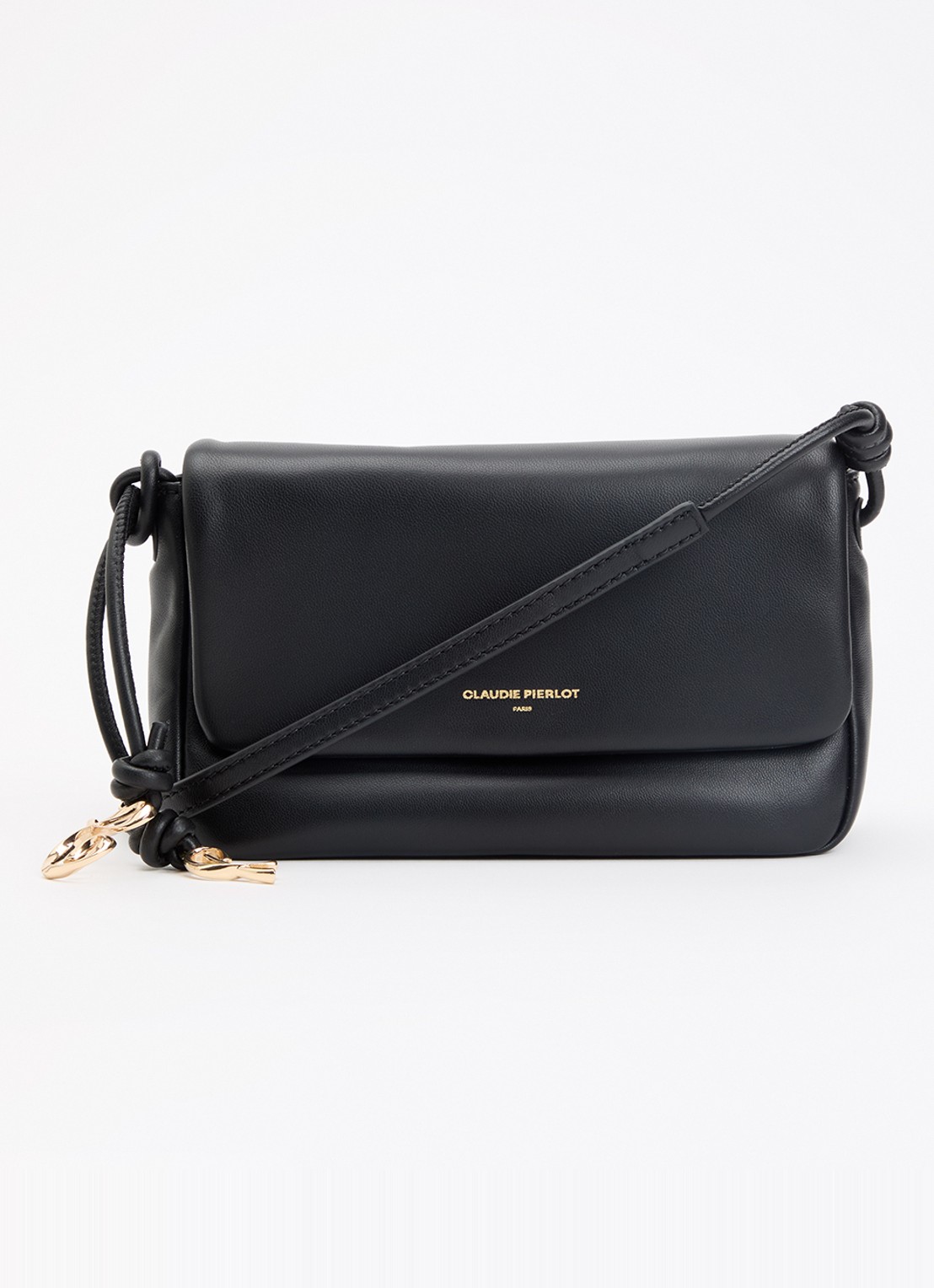 Claudie Pierlot Crossbodytas van lamsleer met logo  - voorkant zwart