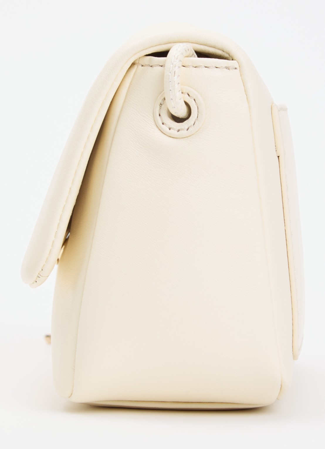 Claudie Pierlot Crossbodytas van lamsleer met logo  - detail 4 ivoor