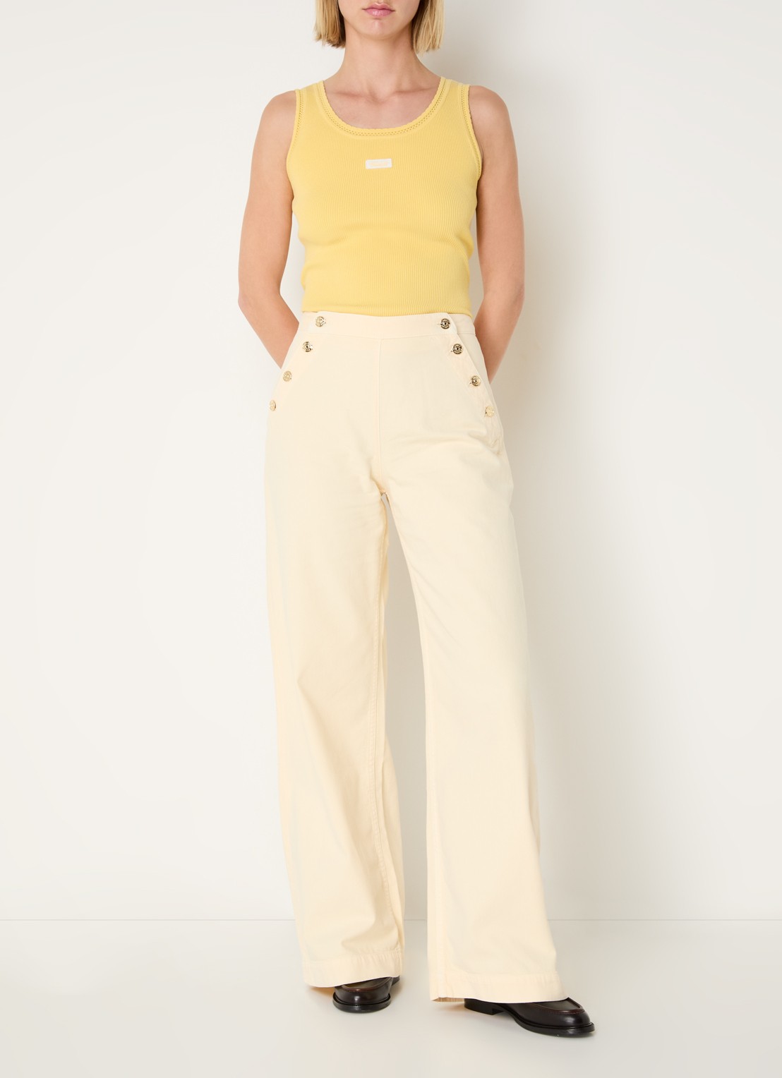 Claudie Pierlot Denise high waist straight leg jeans met gekleurde wassing - voorkant 2 lichtgeel