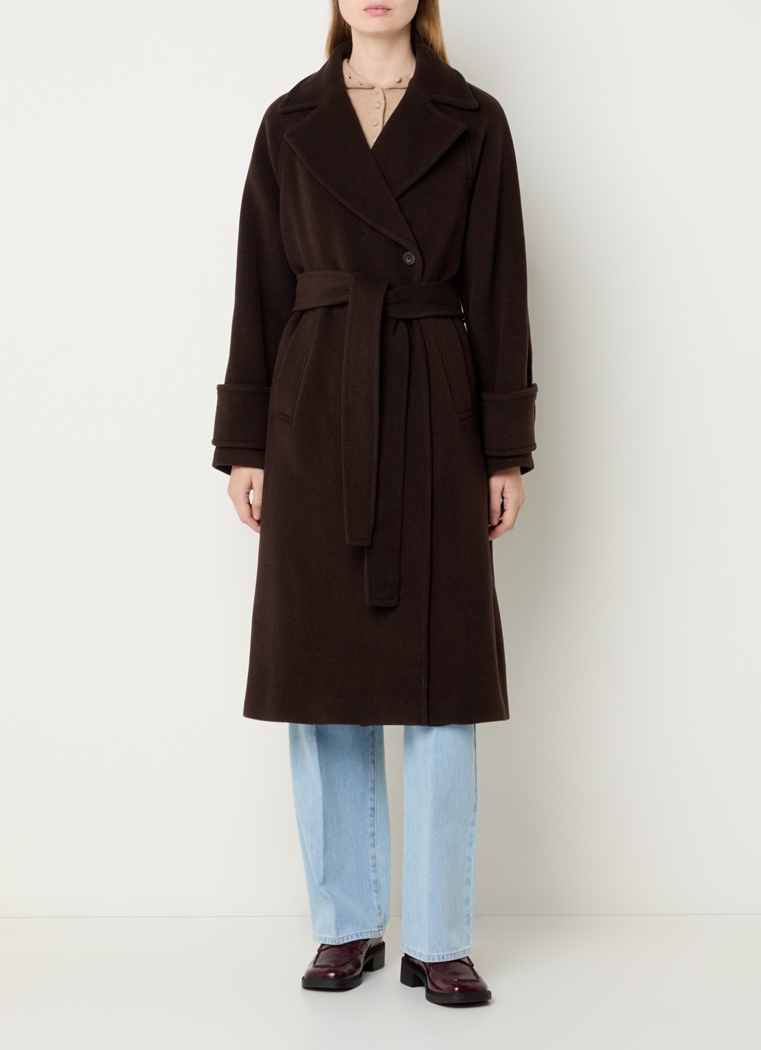 Claudie Pierlot Gama mantel in wolblend met strikceintuur - detail donkerbruin
