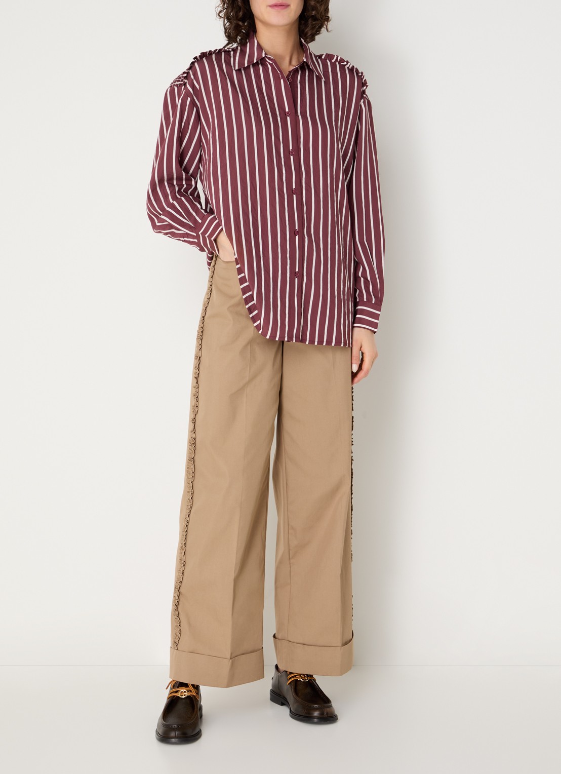 Claudie Pierlot High waist loose fit pantalon met steekzakken - voorkant 2 camel