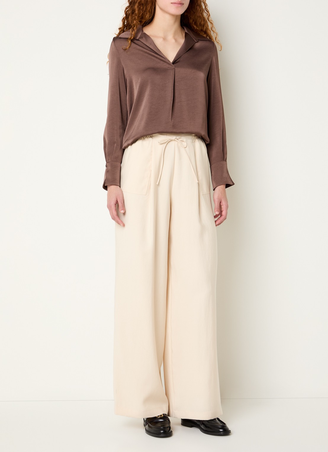 Claudie Pierlot High waist wide fit broek met steekzakken - voorkant 2 creme