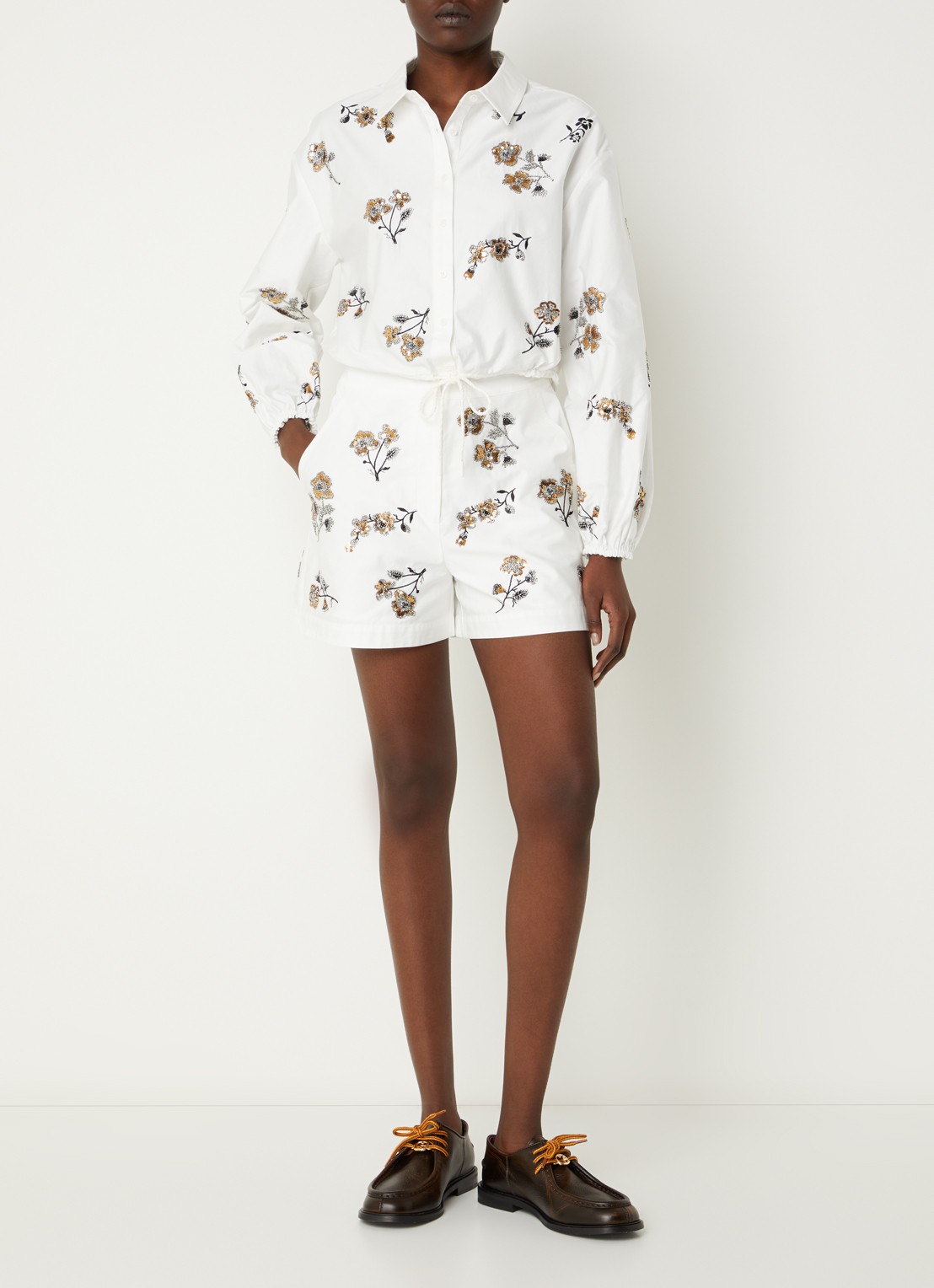 Claudie Pierlot High waist wide fit korte broek in linnenblend met pailletten - voorkant 2 wit