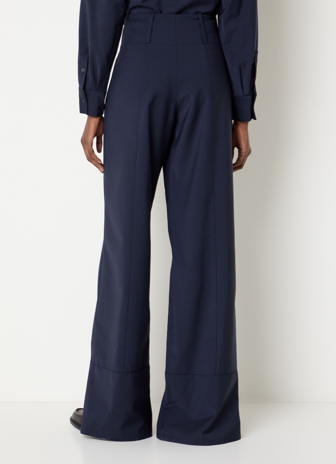 Claudie Pierlot High waist wide fit pantalon in wolblend met knoopdetail - achterkant 4 donkerblauw
