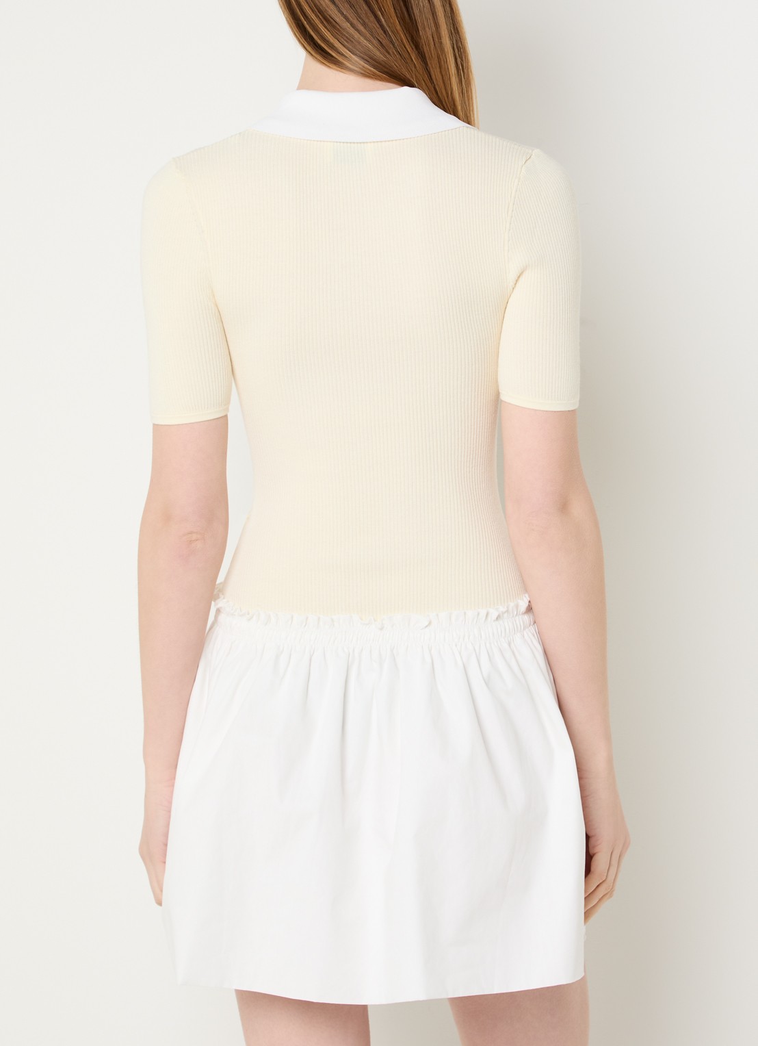 Claudie Pierlot Maillon fijngebreide mini jurk met logo - achterkant creme