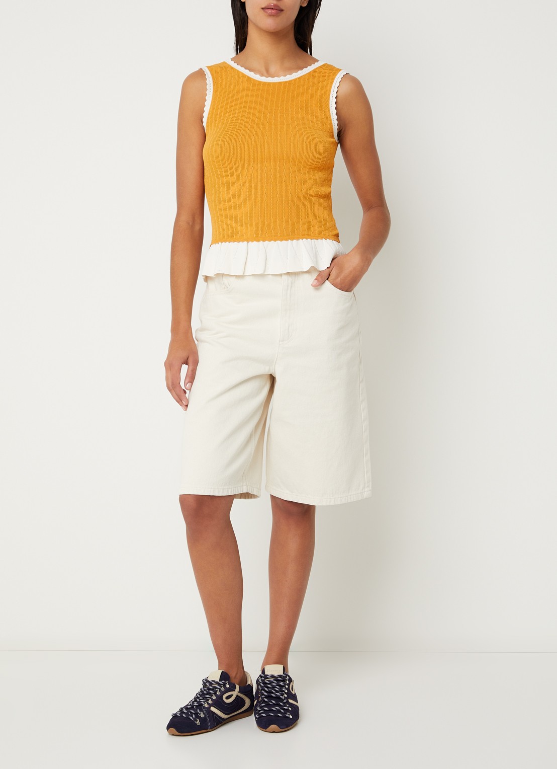 Claudie Pierlot Majo kabelgebreide tanktop met volant - voorkant 4 orange
