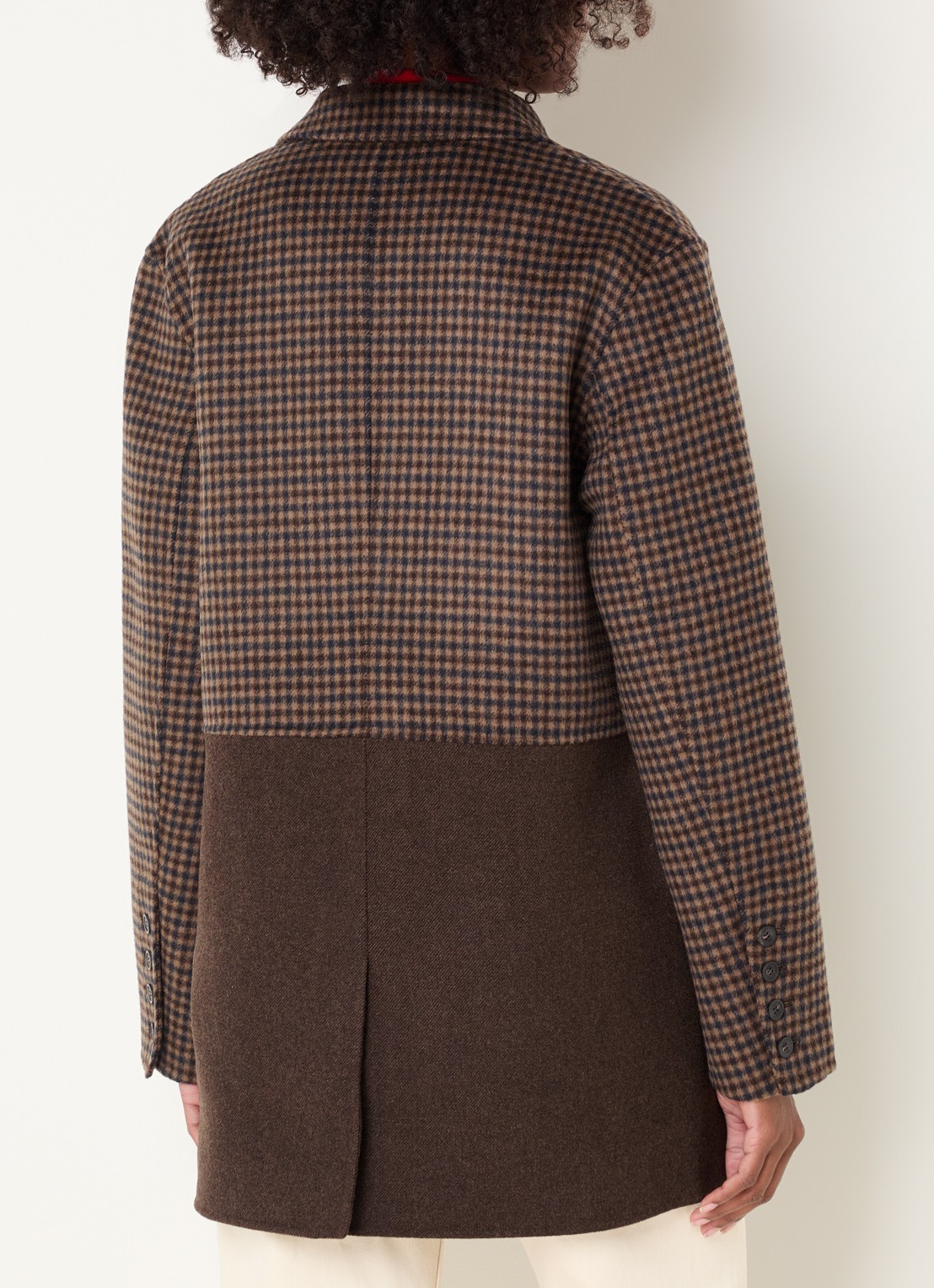 Claudie Pierlot Mantel in wolblend met pied-de-poule dessin - achterkant 2 camel
