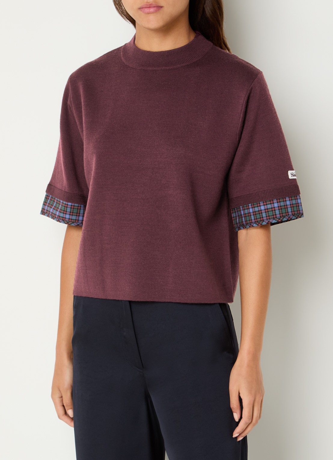 Claudie Pierlot Marayure fijngebreide T-shirt in wolblend met ronde hals - detail 3 aubergine