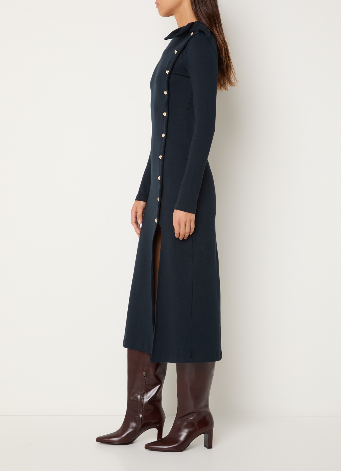 Claudie Pierlot Marceau ribgebreide midi jurk met split en strikdetail - voorkant 3 donkerblauw
