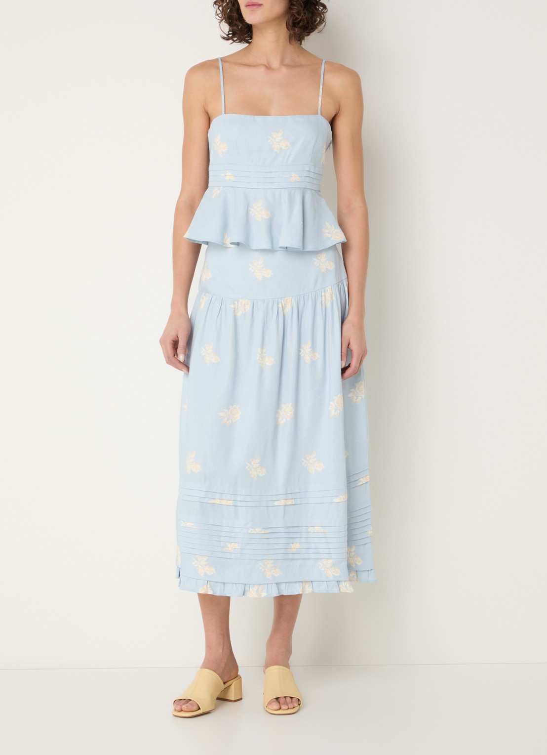 Claudie Pierlot Midi rok met bloemenprint - voorkant 3 lichtblauw