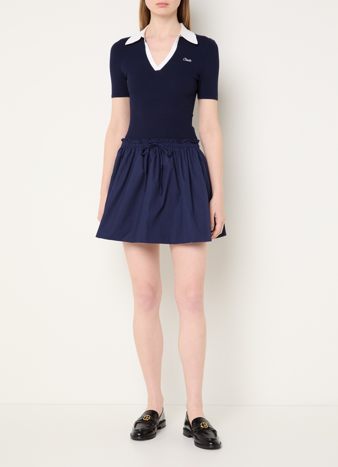 Claudie Pierlot Mini jurk met logo en V-hals - voorkant 3 donkerblauw