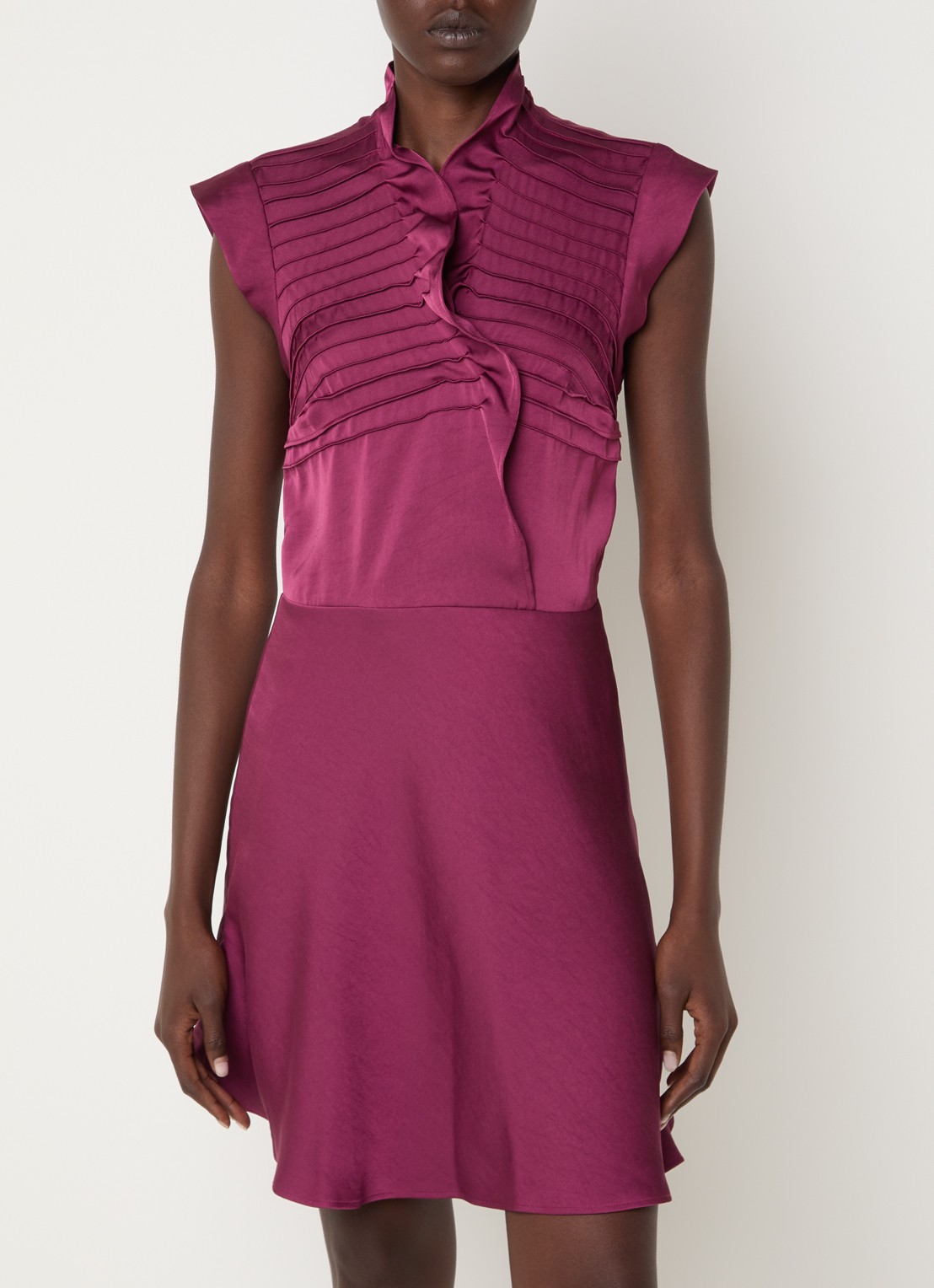 Claudie Pierlot Mini jurk van satijn met ruches - detail 3 aubergine
