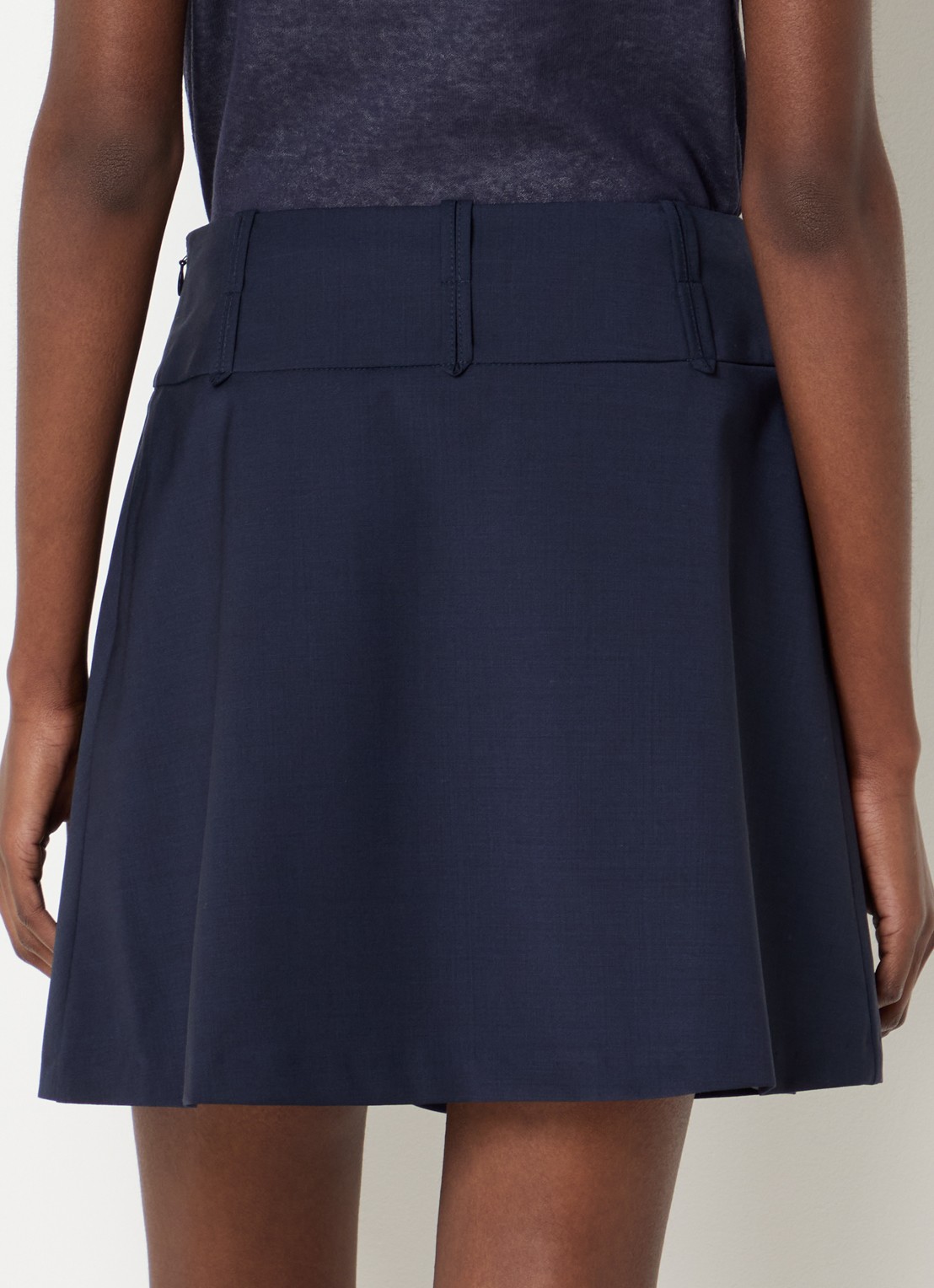 Claudie Pierlot Mini plooirok in wolblend met paspelzak - achterkant 3 donkerblauw