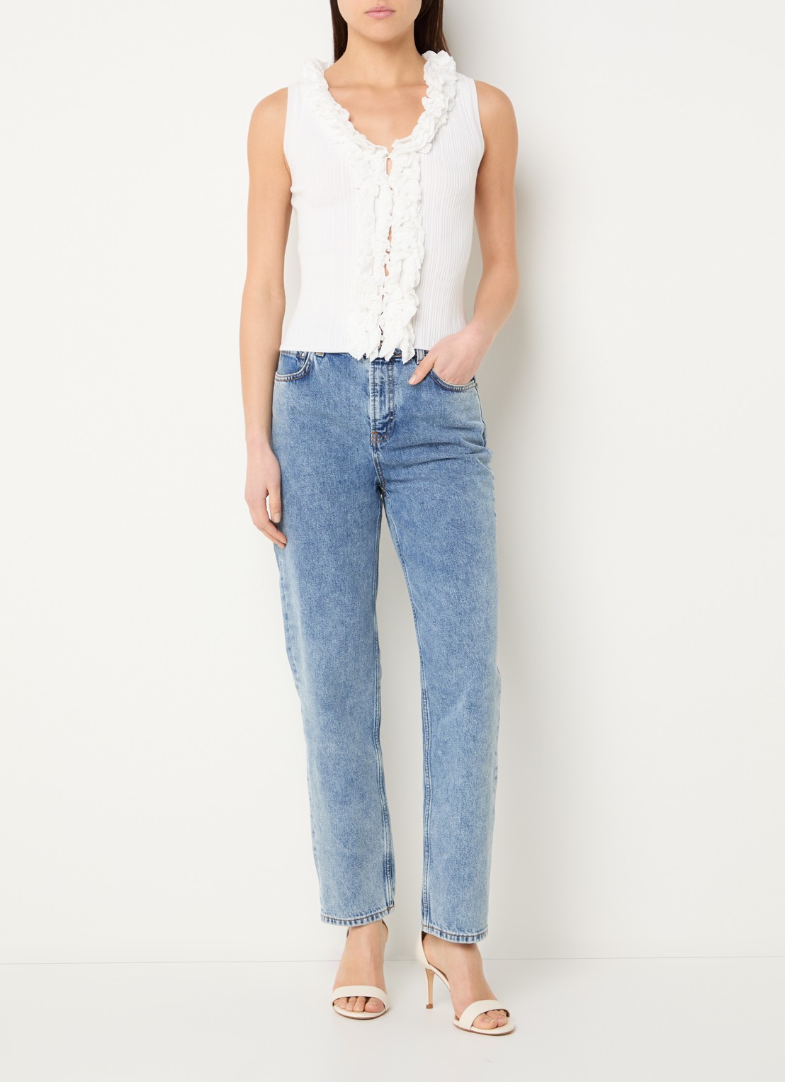 Claudie Pierlot Murana fijngebreide top met ruches - voorkant 3 wit