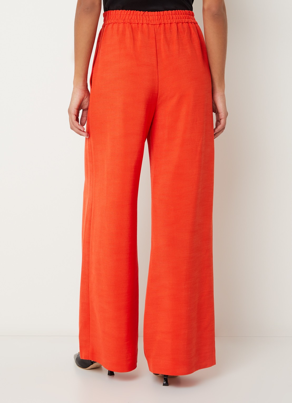 Claudie Pierlot Pistebis mid waist loose fit pantalon met trekkoord - achterkant 3 oranjerood