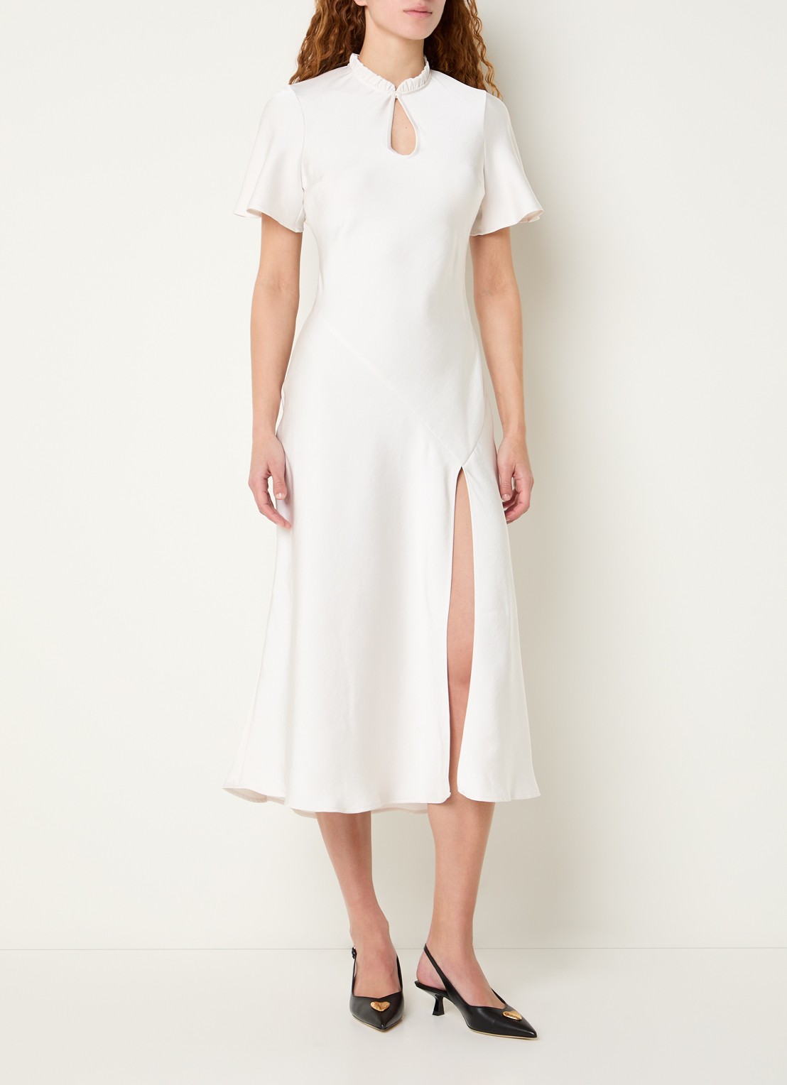 Claudie Pierlot Rosane midi jurk van satijn met split en keyhole - detail 3 gebroken wit
