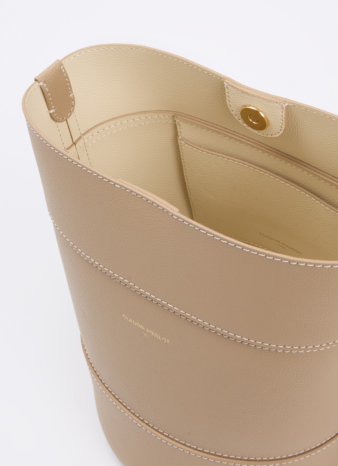 Claudie Pierlot Schoudertas van leer  - detail 2 beige
