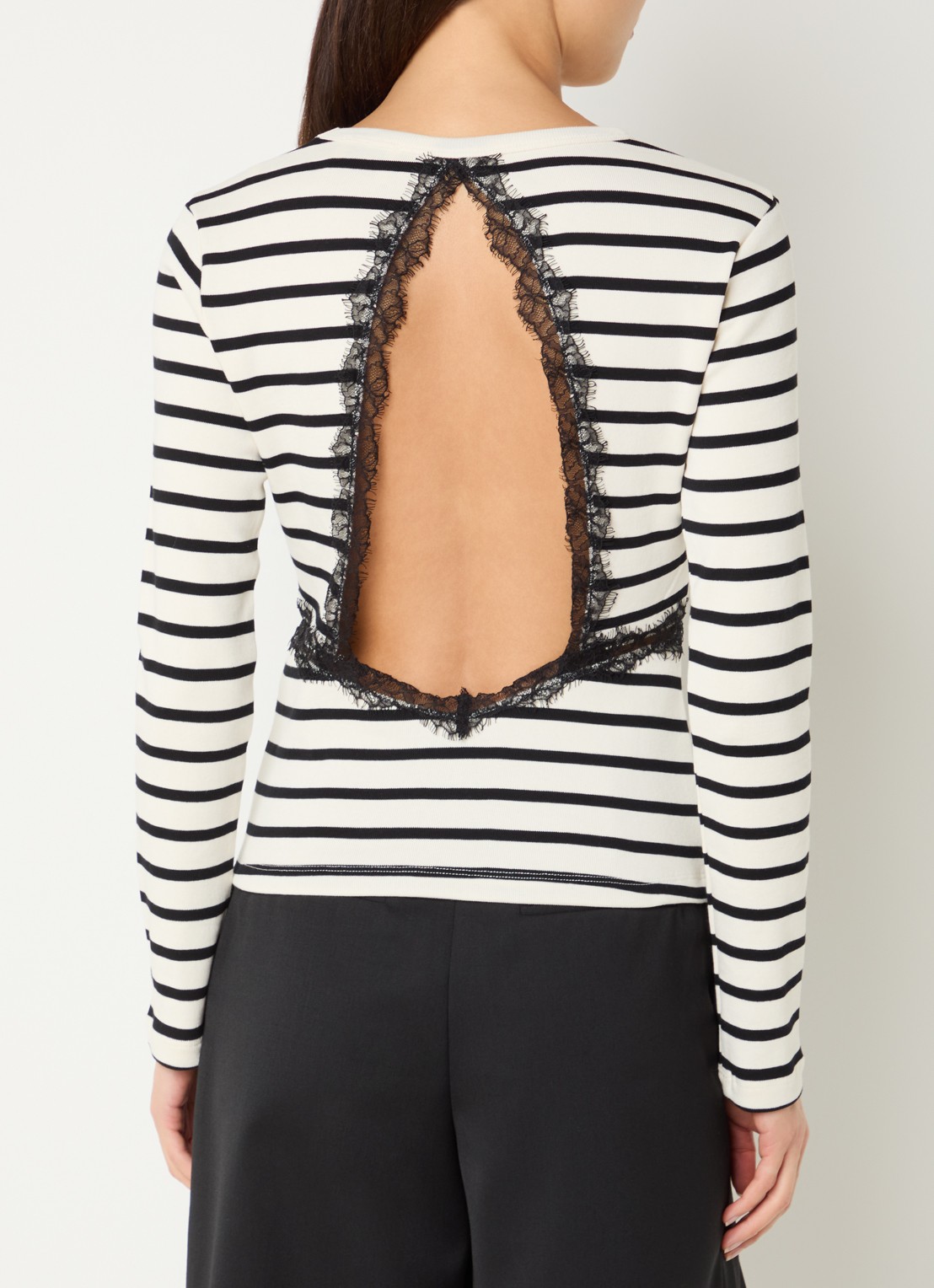 Claudie Pierlot Tracya top met streepprint en rugdecolleté - detail 4 gebroken wit