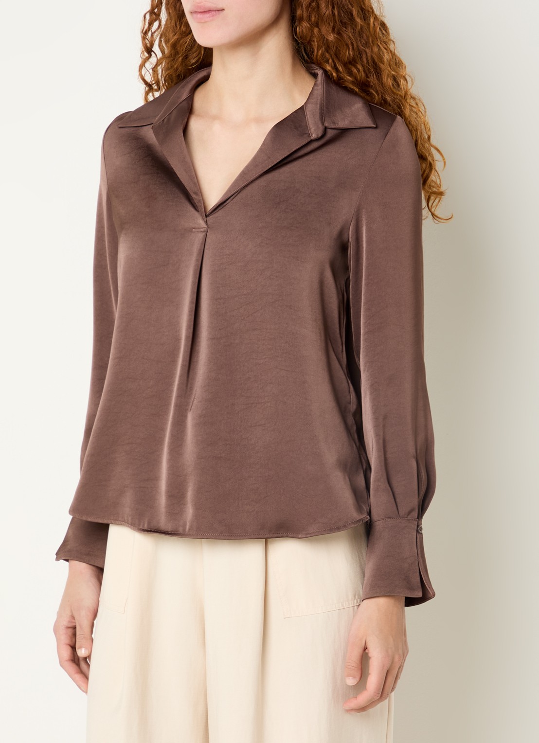 Claudie Pierlot Tuniek van satijn met V-hals - detail 2 bruin