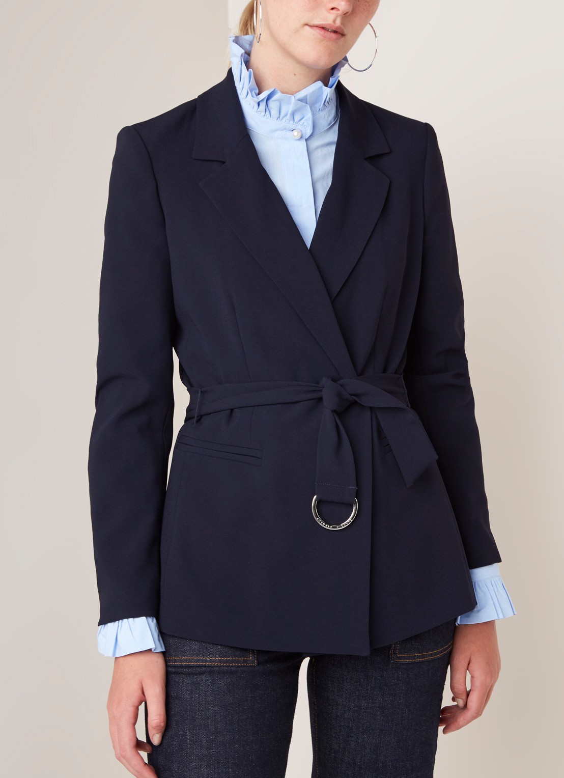 Claudie Pierlot Valayah blazer met steekzakken en ceintuur - detail 3 donkerblauw