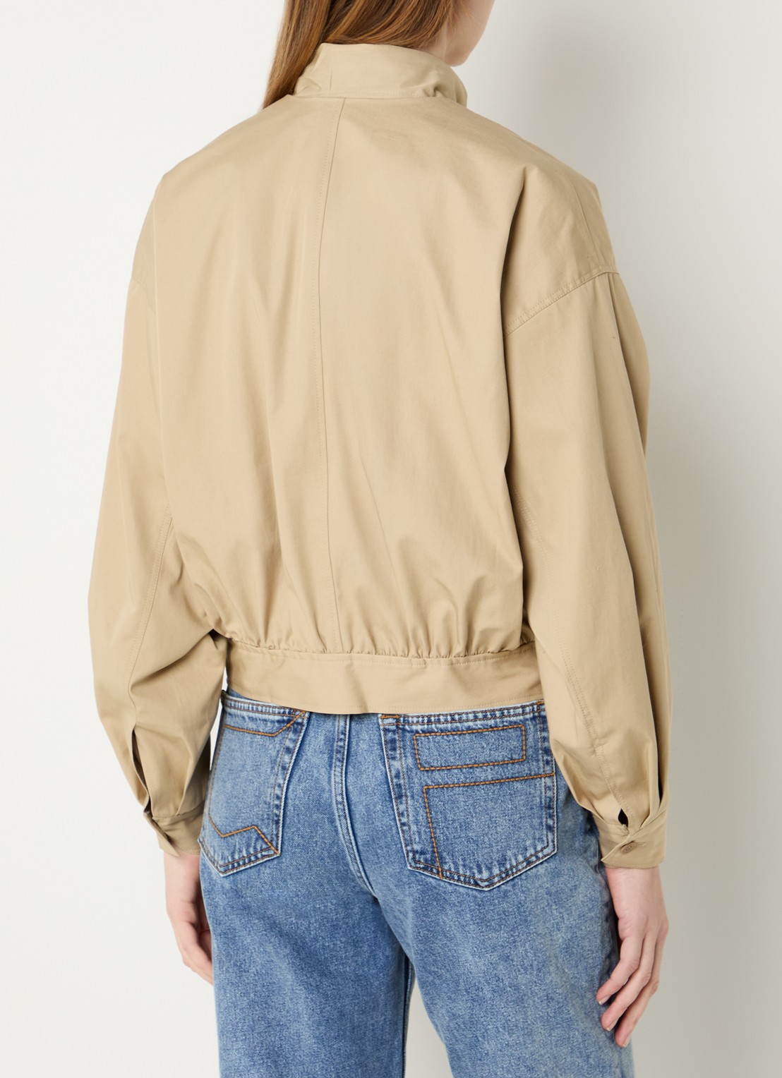 Claudie Pierlot Vally bomberjack met sjaalkraag - achterkant 4 zand
