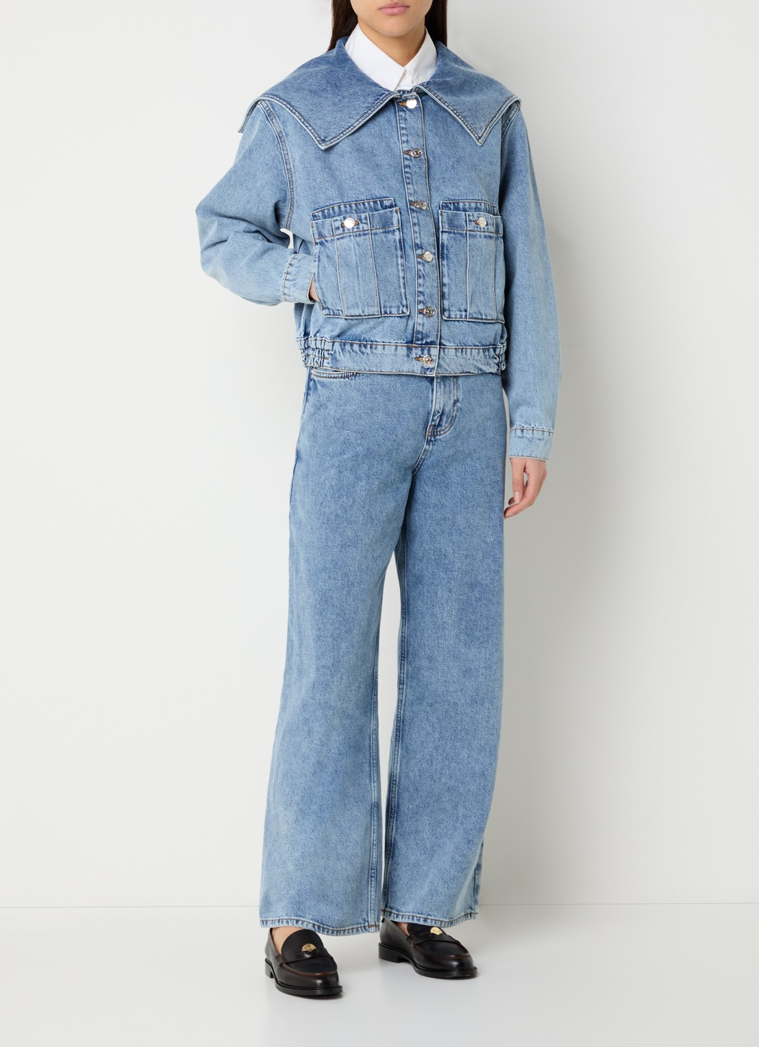 Claudie Pierlot Vesna spijkerjas met klepzakken - voorkant 4 indigo