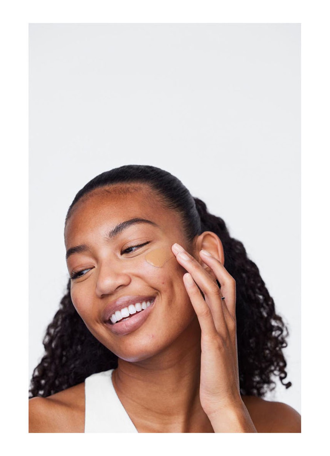 Clinique Acne Solutions™ Liquid Makeup - foundation - detail 2 cn90 sand