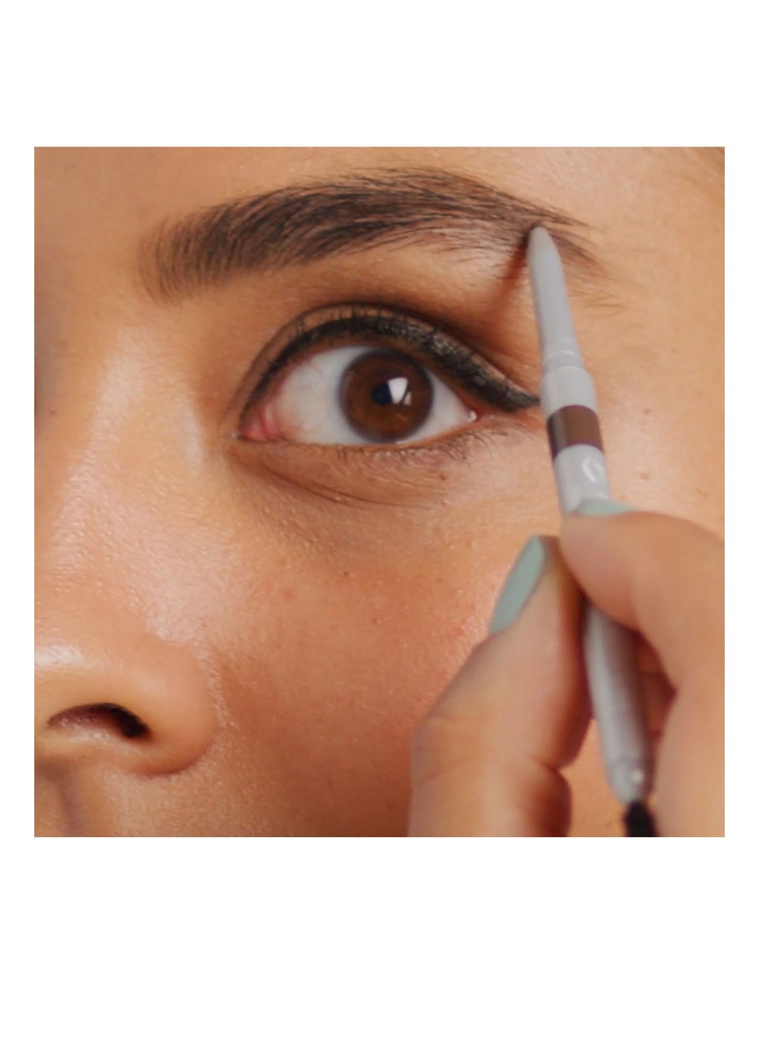 Clinique Quickliner™for Brows - wenkbrauwpotlood - detail 3 cool brown
