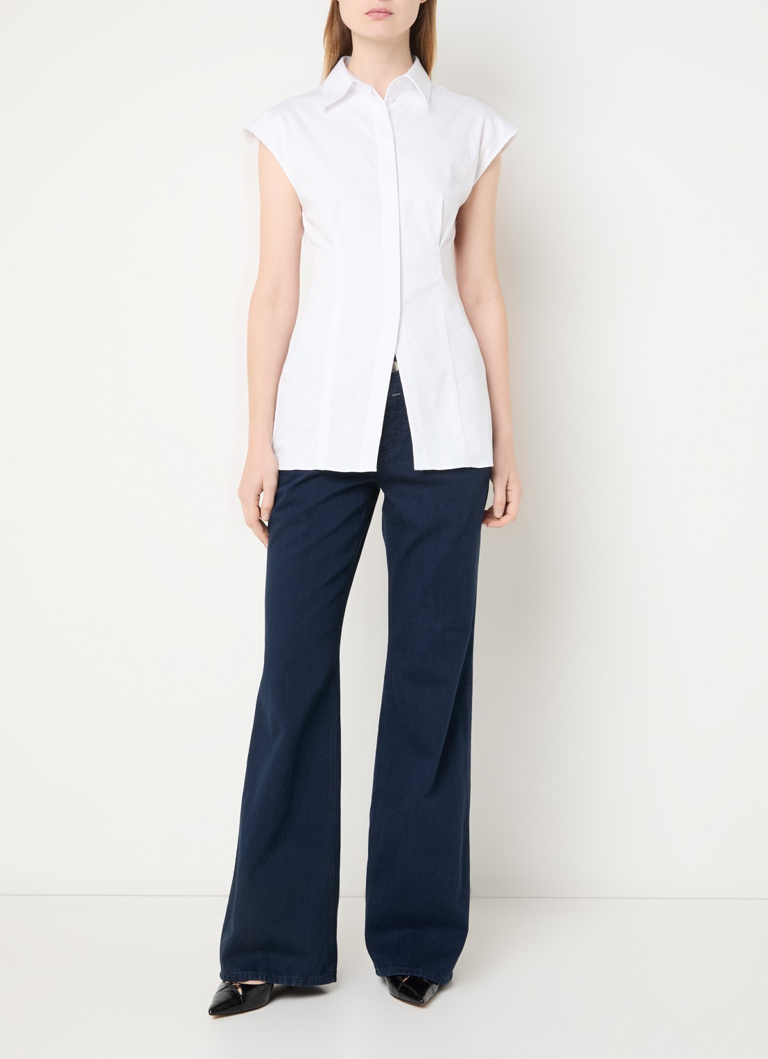 CLOSED Gillan high waist flared jeans met donkere wassing - voorkant 2 indigo