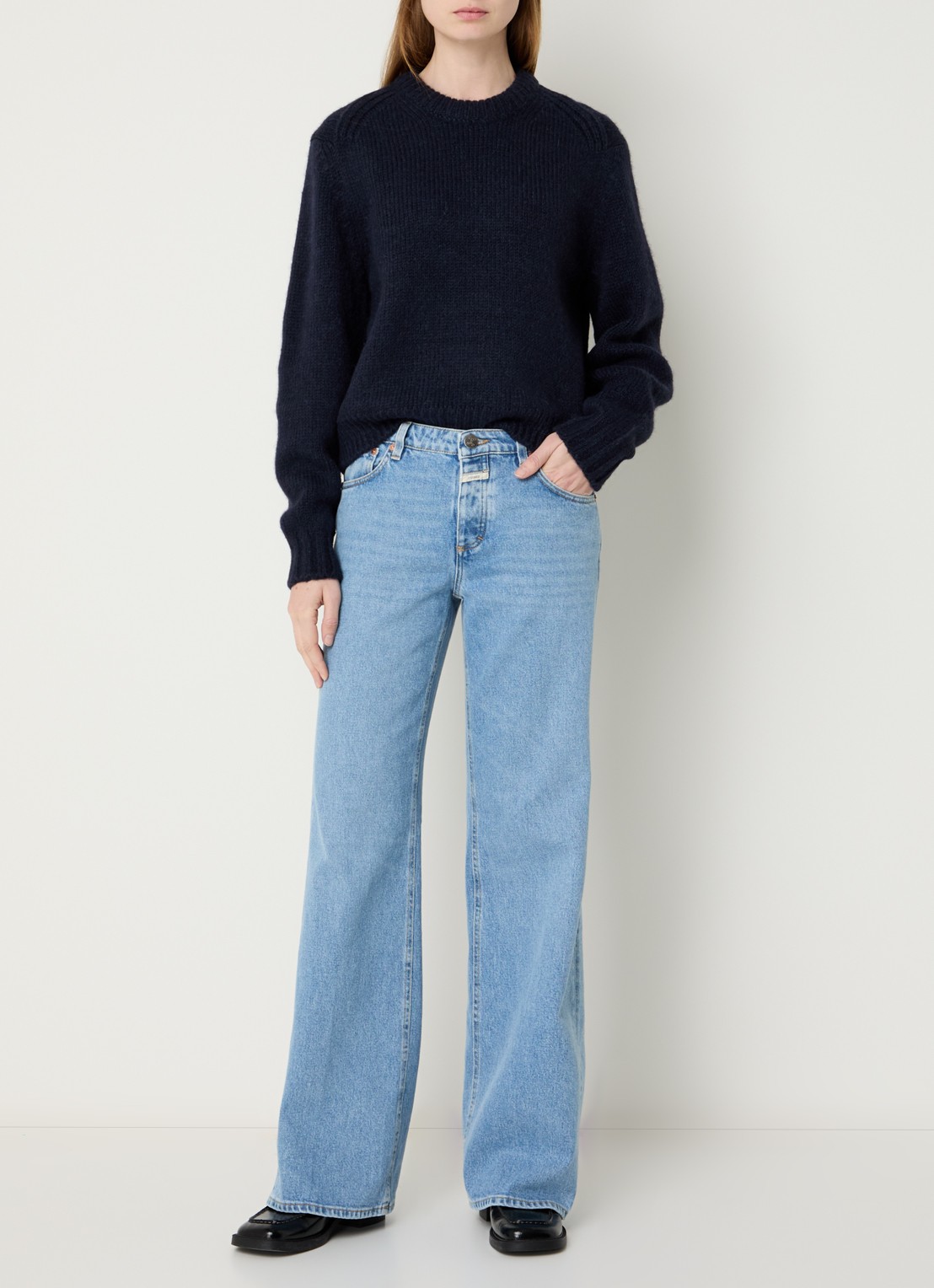CLOSED Gillan high waist flared jeans met lichte wassing - voorkant 2 indigo