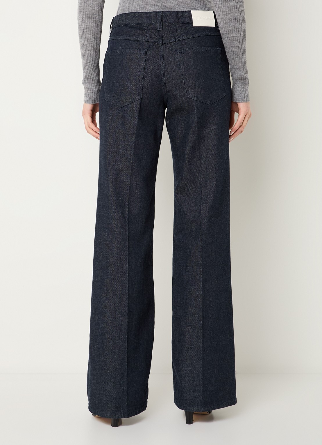 CLOSED Gillan high waist loose fit jeans met donkere wassing - achterkant indigo