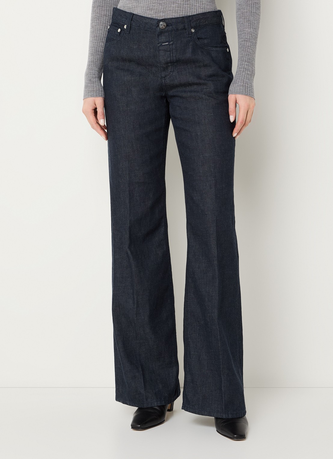 CLOSED Gillan high waist loose fit jeans met donkere wassing - detail 2 indigo