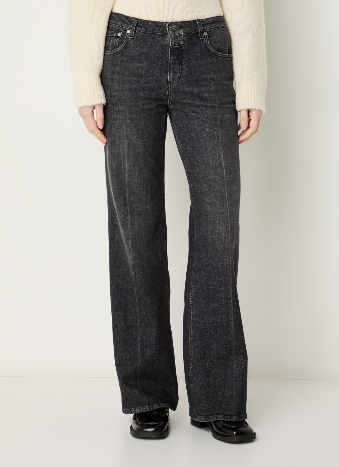 CLOSED Gillan mid waist straight leg jeans met gekleurde wassing - detail 4 donkergrijs