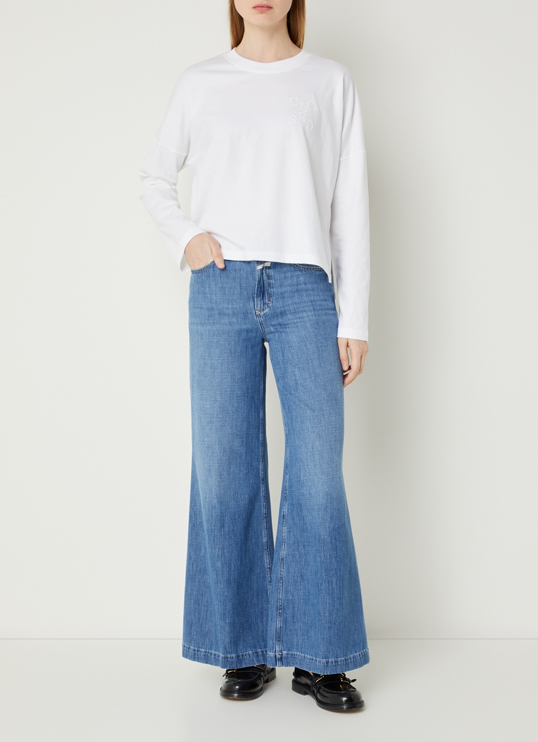 CLOSED Glow Up high waist flared jeans met medium wassing - voorkant 5 indigo