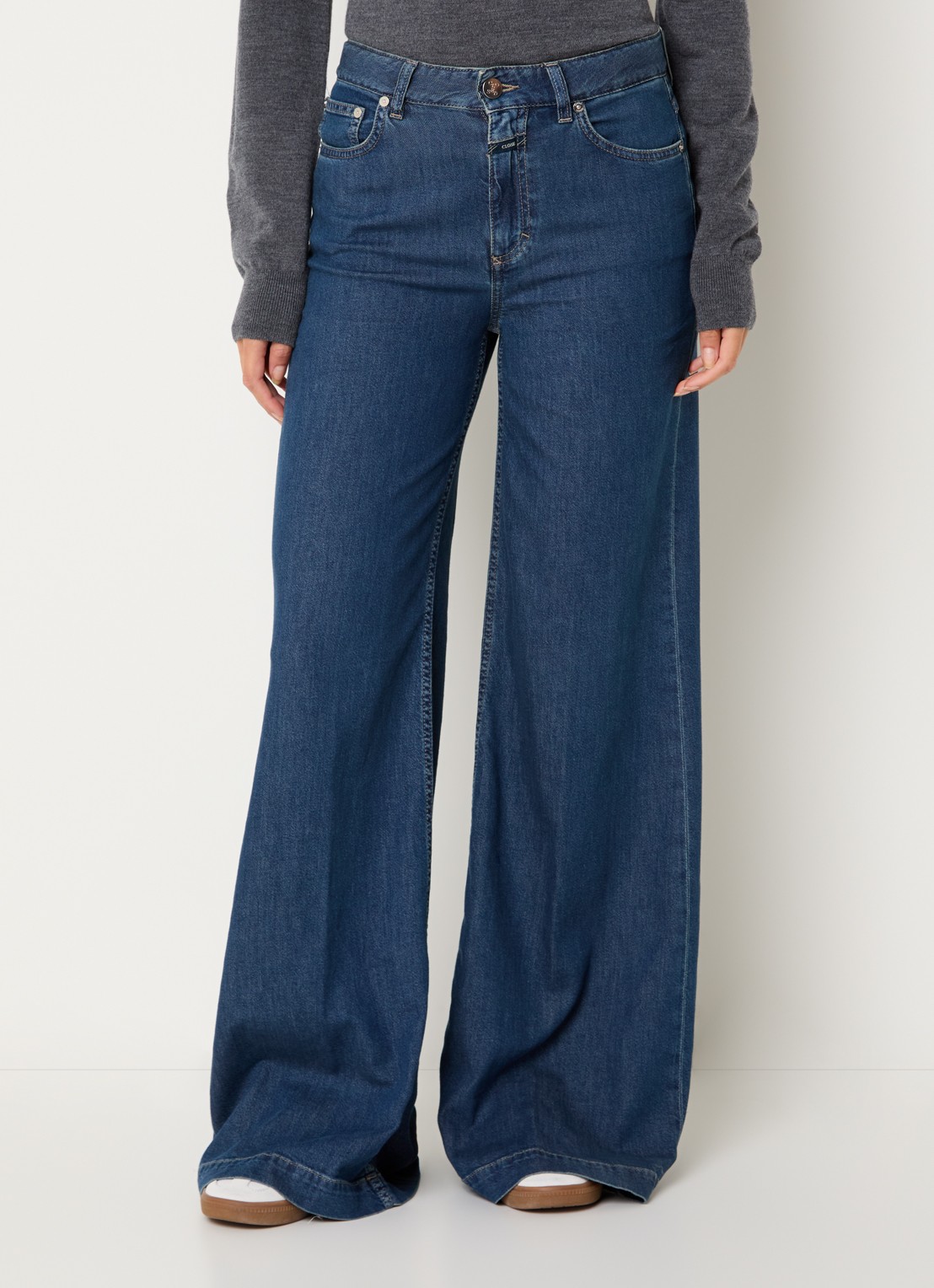CLOSED High waist flared jeans met medium wassing - detail 2 indigo