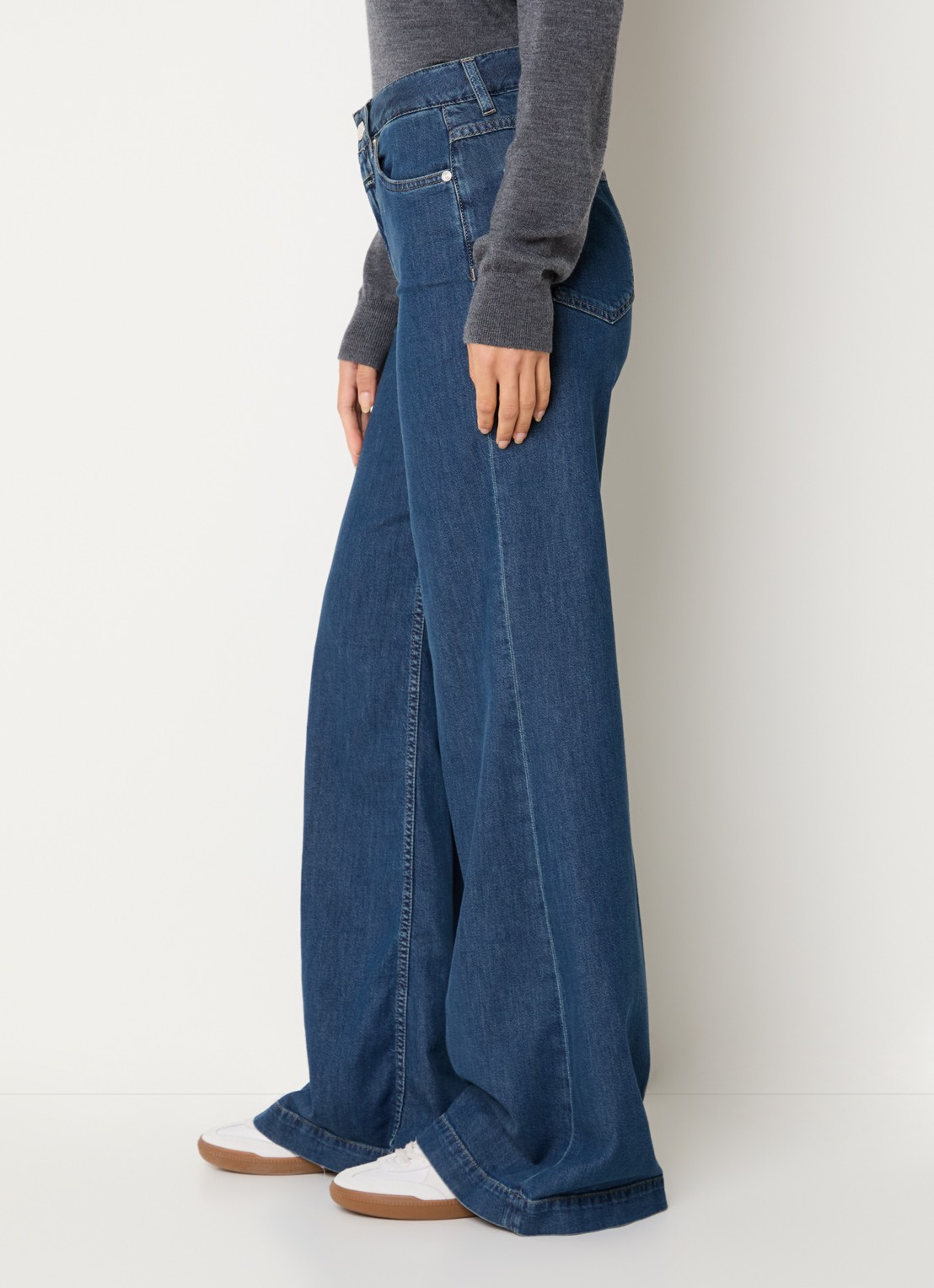 CLOSED High waist flared jeans met medium wassing - detail 3 indigo