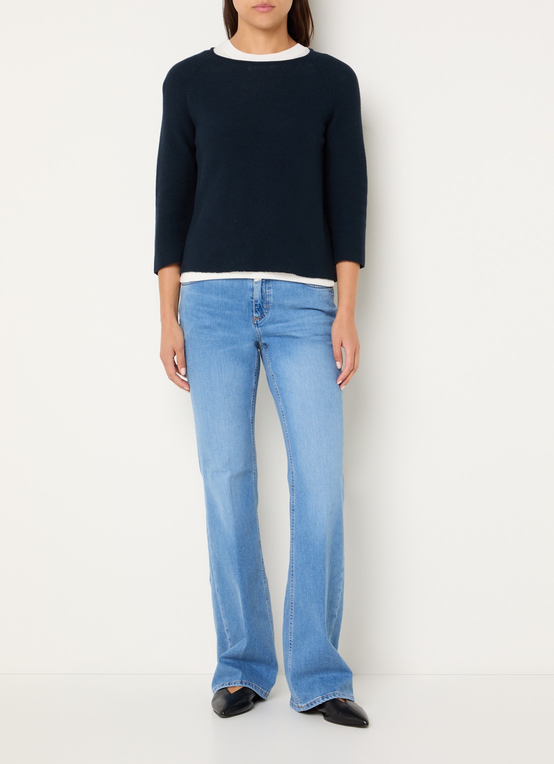 CLOSED Jovanna high waist flared fit jeans met lichte wassing - voorkant 2 indigo