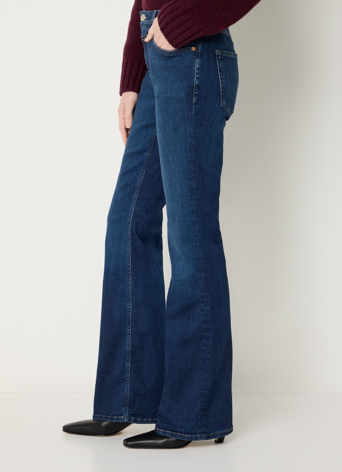 CLOSED Jovanna high waist flared jeans met donkere wassing - detail 2 indigo