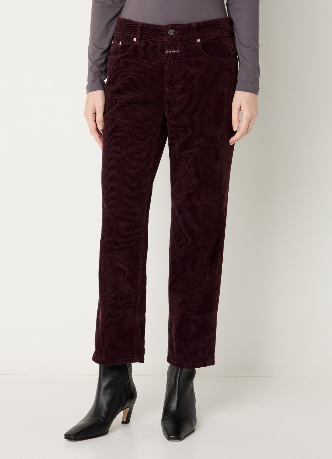 CLOSED Milo mid waist cropped straight fit broek van corduroy - detail bordeauxrood