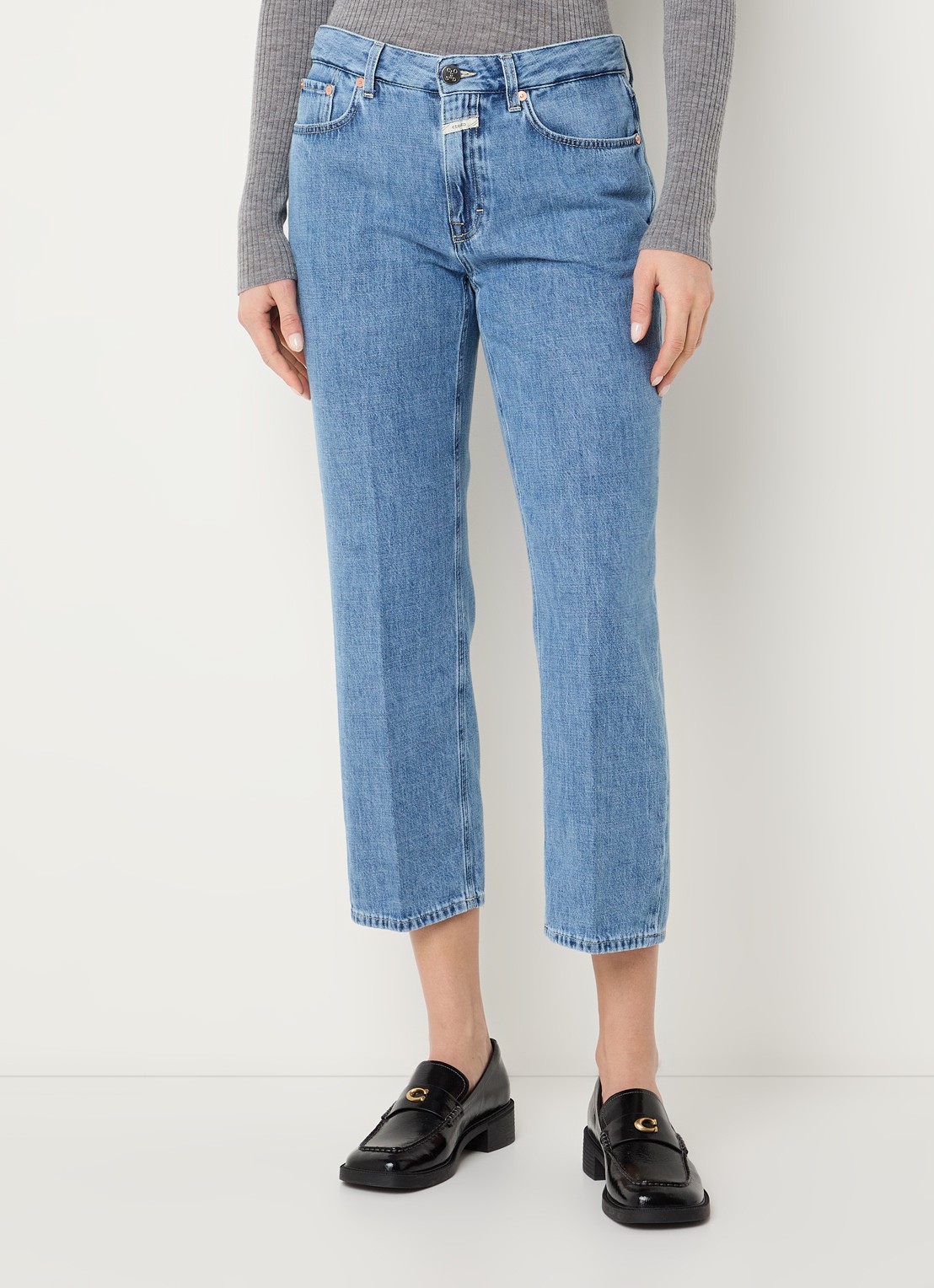 CLOSED Milo mid waist tapered fit jeans met lichte wassing - detail 4 indigo