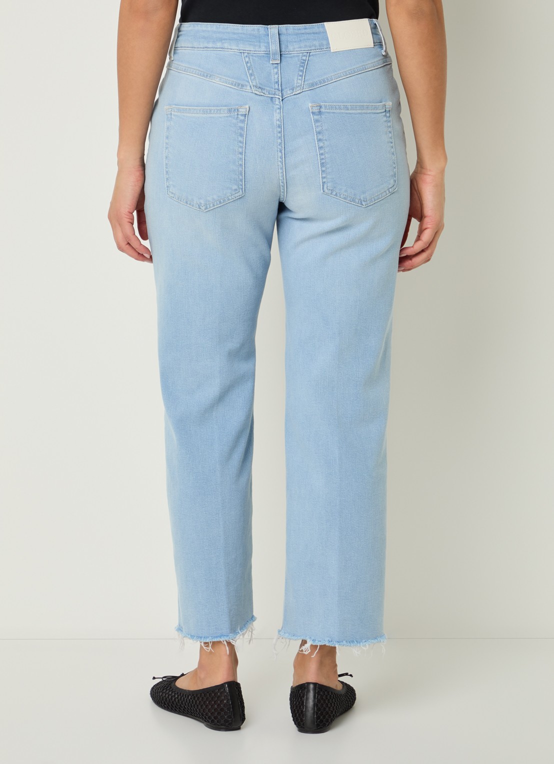 CLOSED Mira-x mid waist straight leg cropped jeans met lichte wassing - achterkant indigo