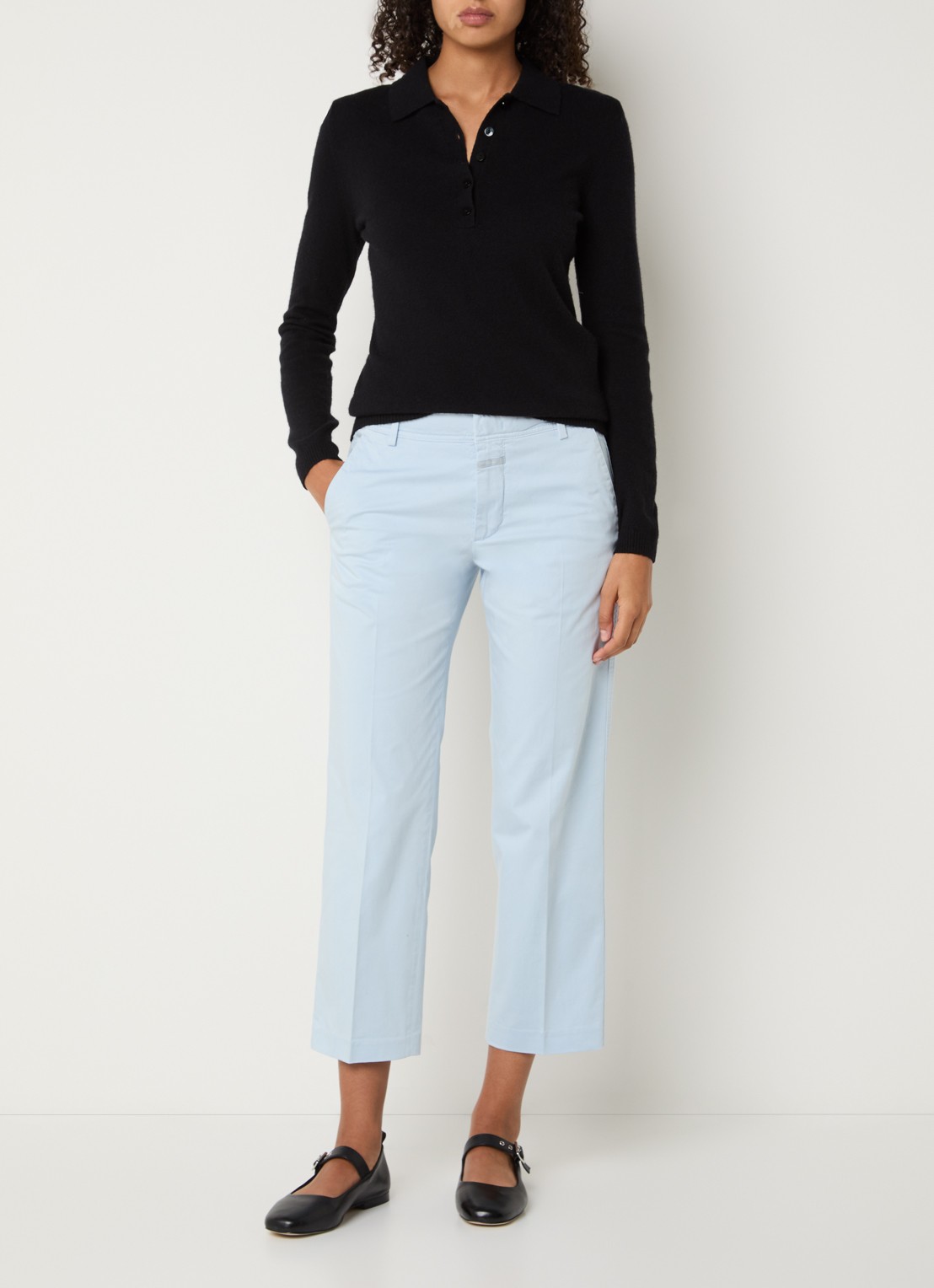CLOSED Serandon high waist straight fit cropped chino met steekzakken - voorkant 3 lichtblauw